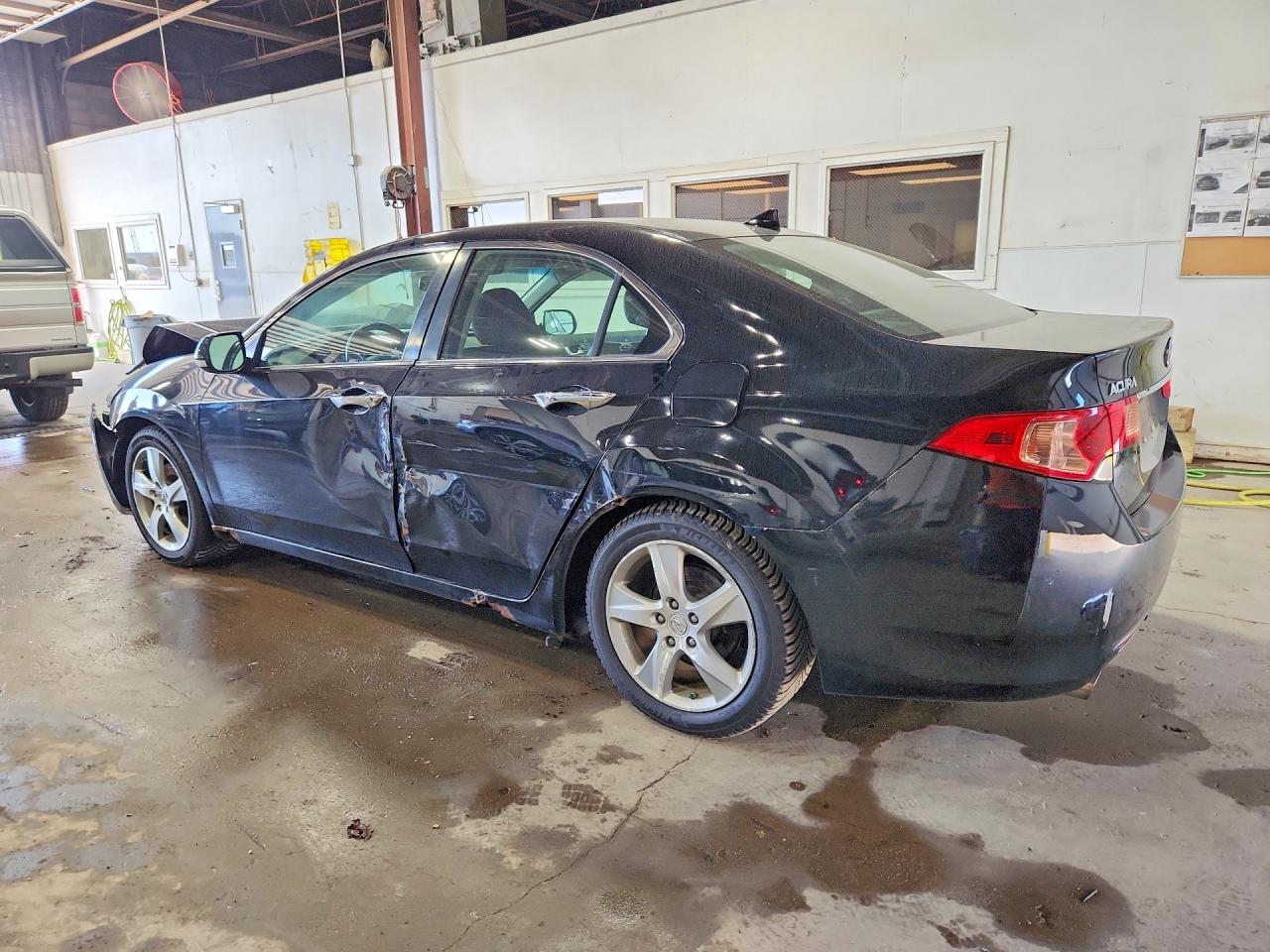 2011 Acura Tsx Черный vin: JH4CU2F61BC000288