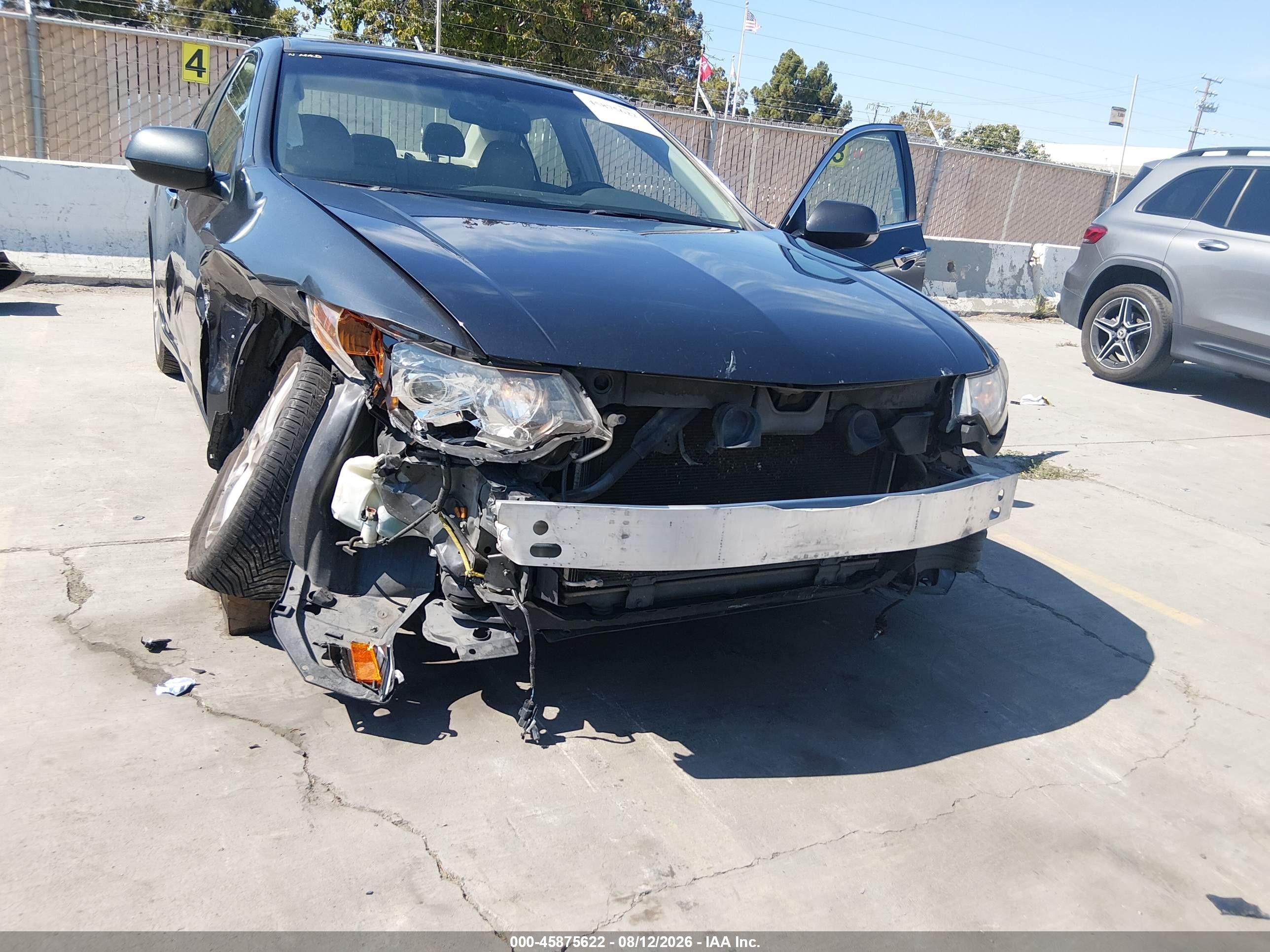 2011 Acura Tsx 2.4 Gray vin: JH4CU2F61BC013056