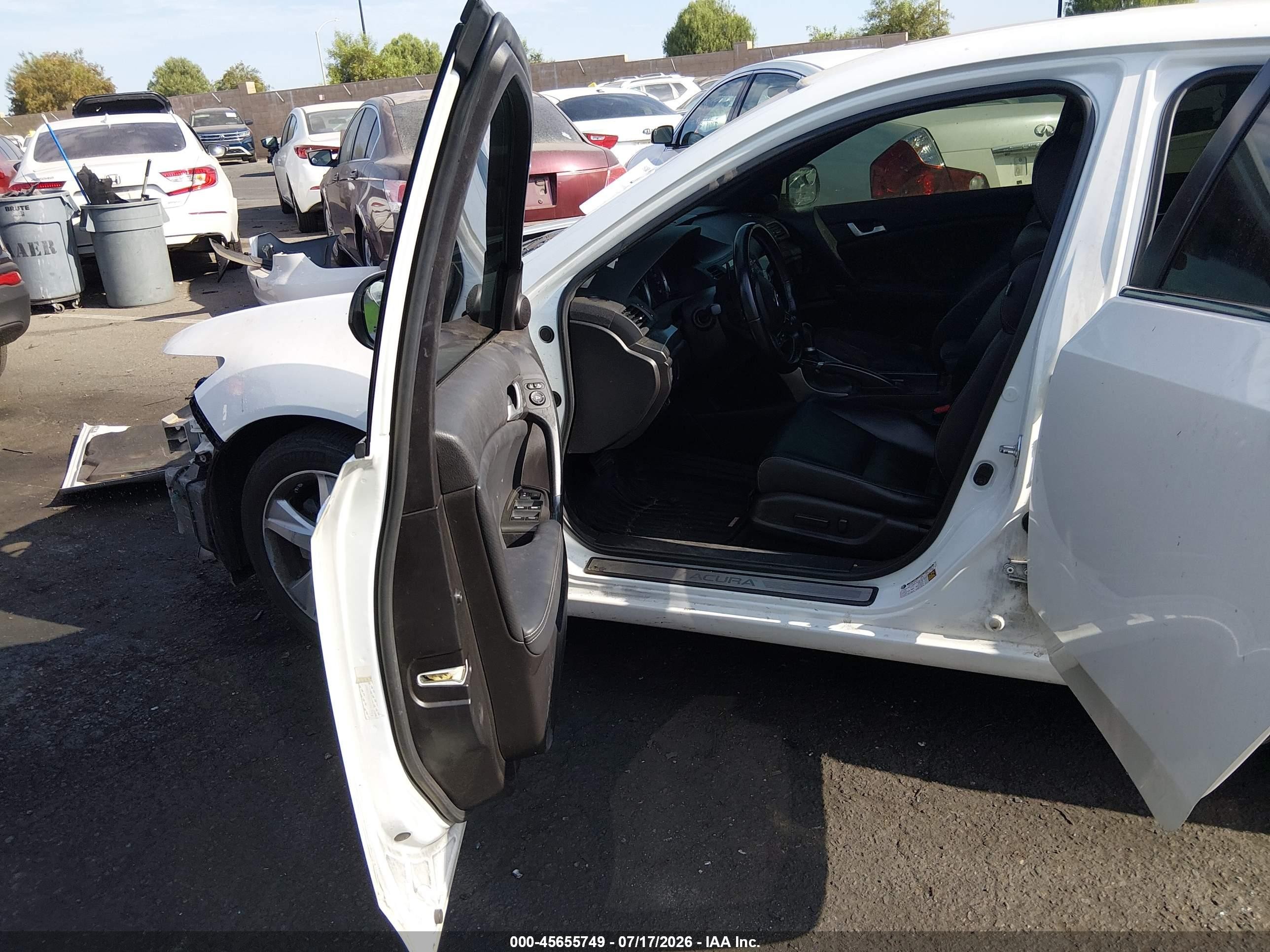 2012 Acura Tsx 2.4 White vin: JH4CU2F61CC013060