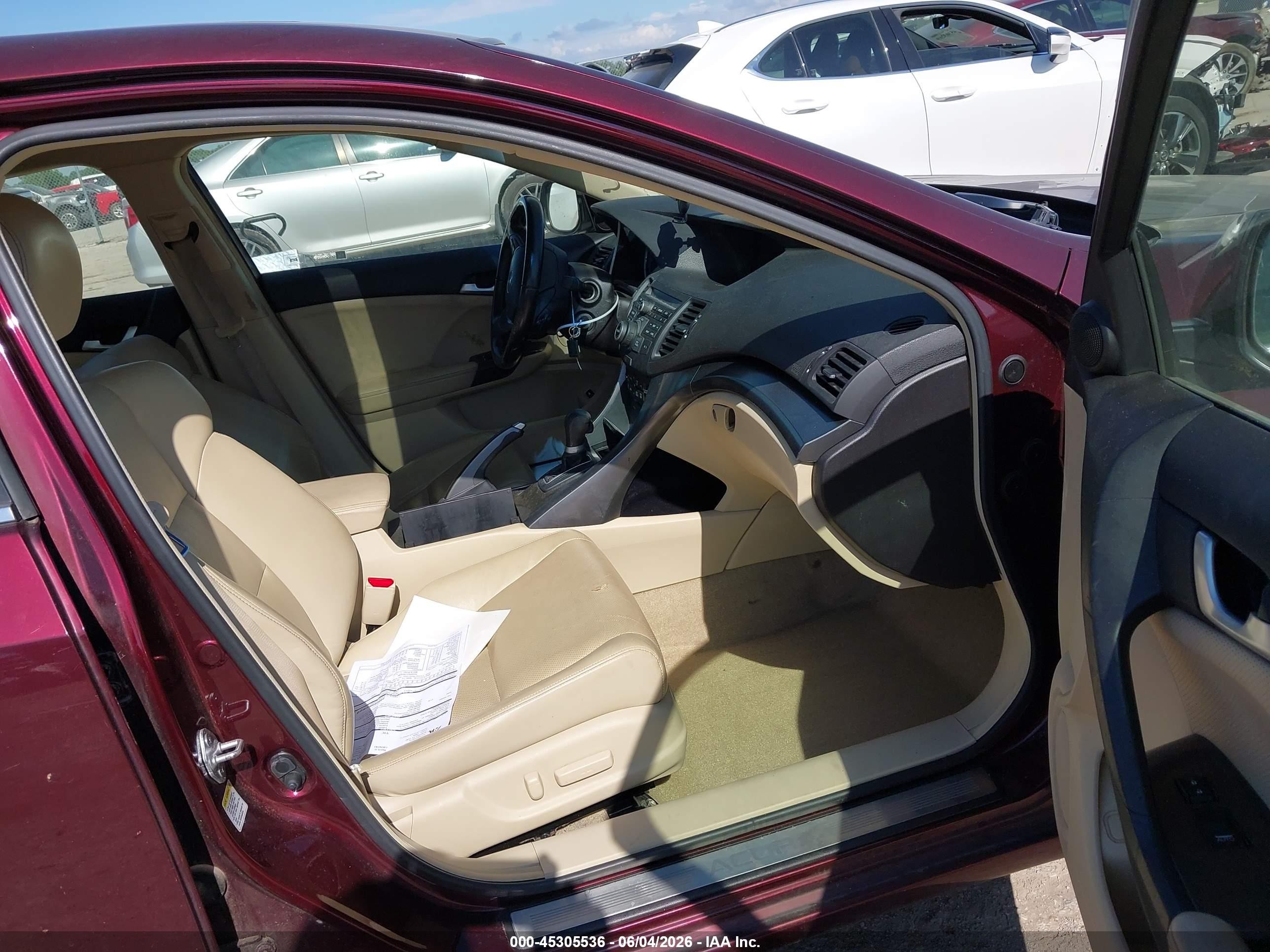 2012 Acura Tsx 2.4 Maroon vin: JH4CU2F61CC021210