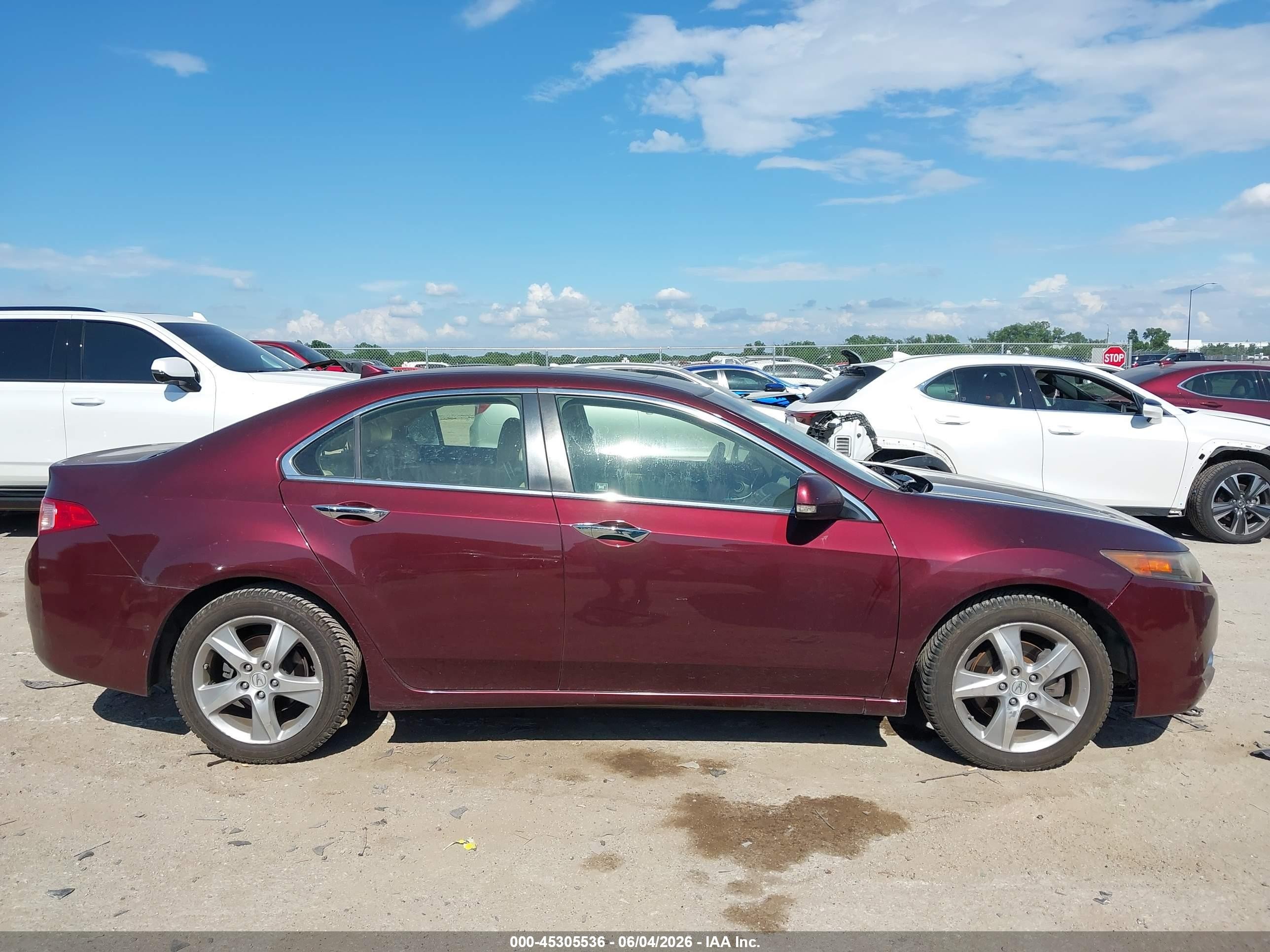 2012 Acura Tsx 2.4 Maroon vin: JH4CU2F61CC021210