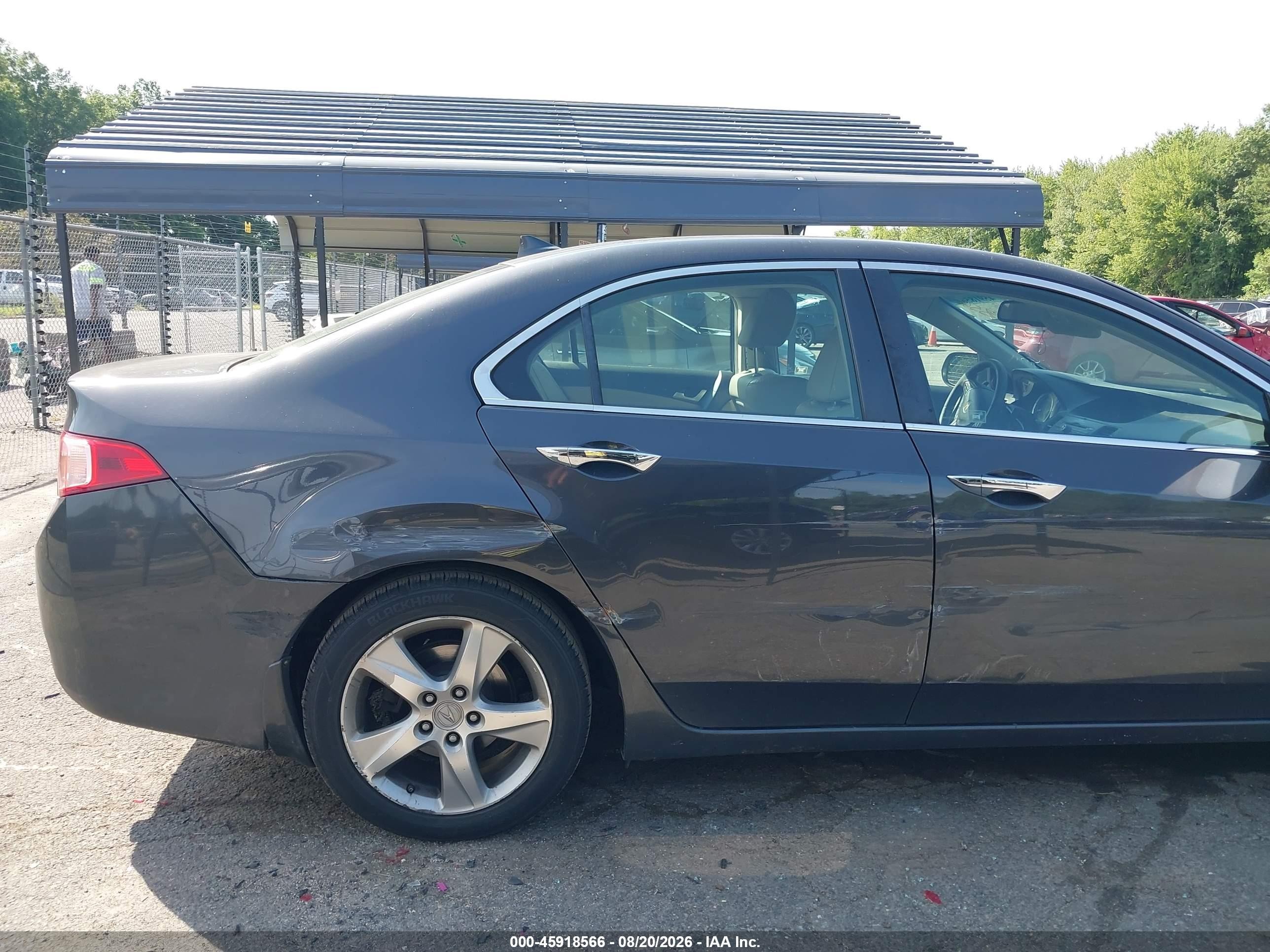 2011 Acura Tsx 2.4 Gray vin: JH4CU2F62BC001367