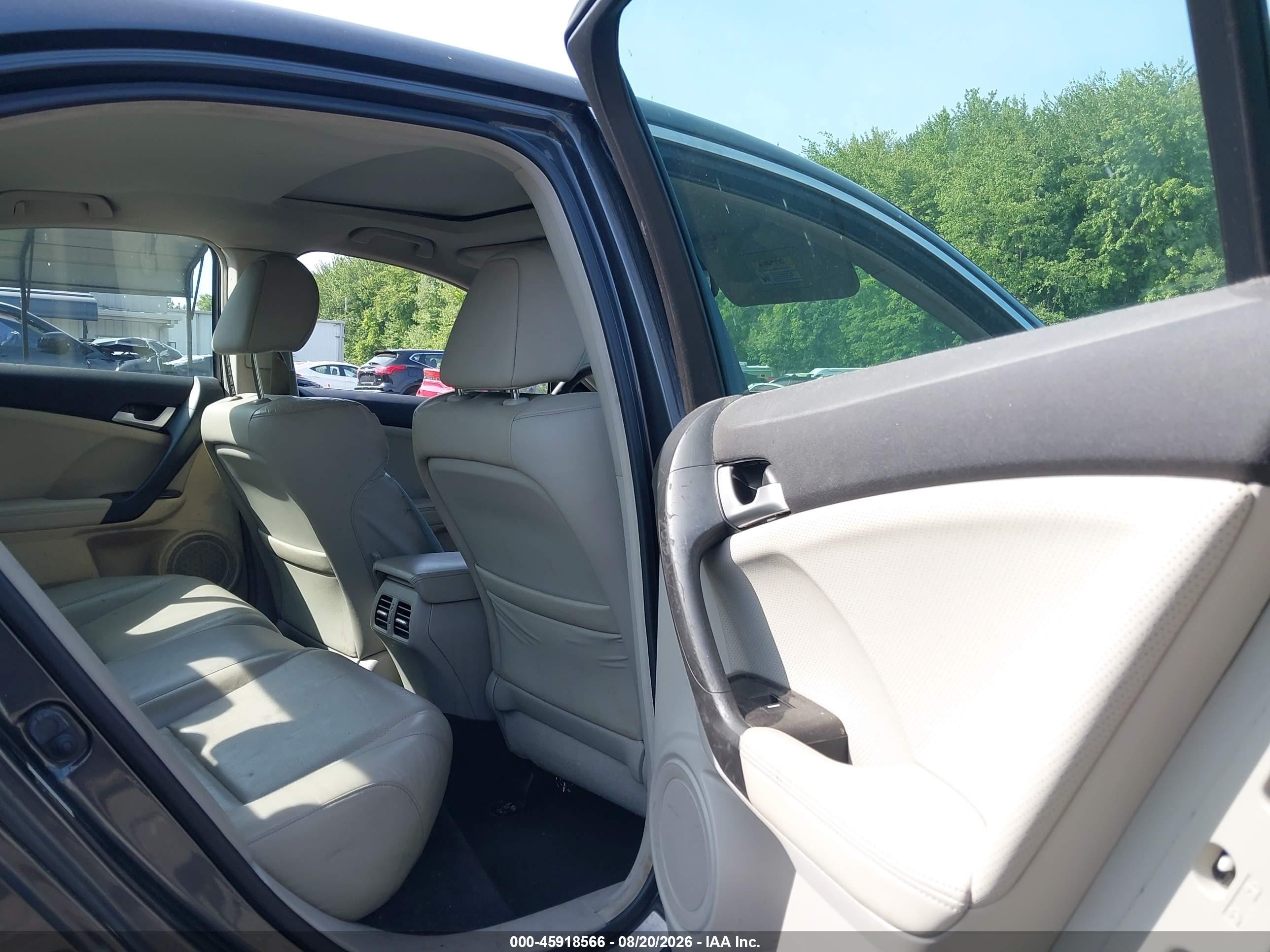 2011 Acura Tsx 2.4 Gray vin: JH4CU2F62BC001367