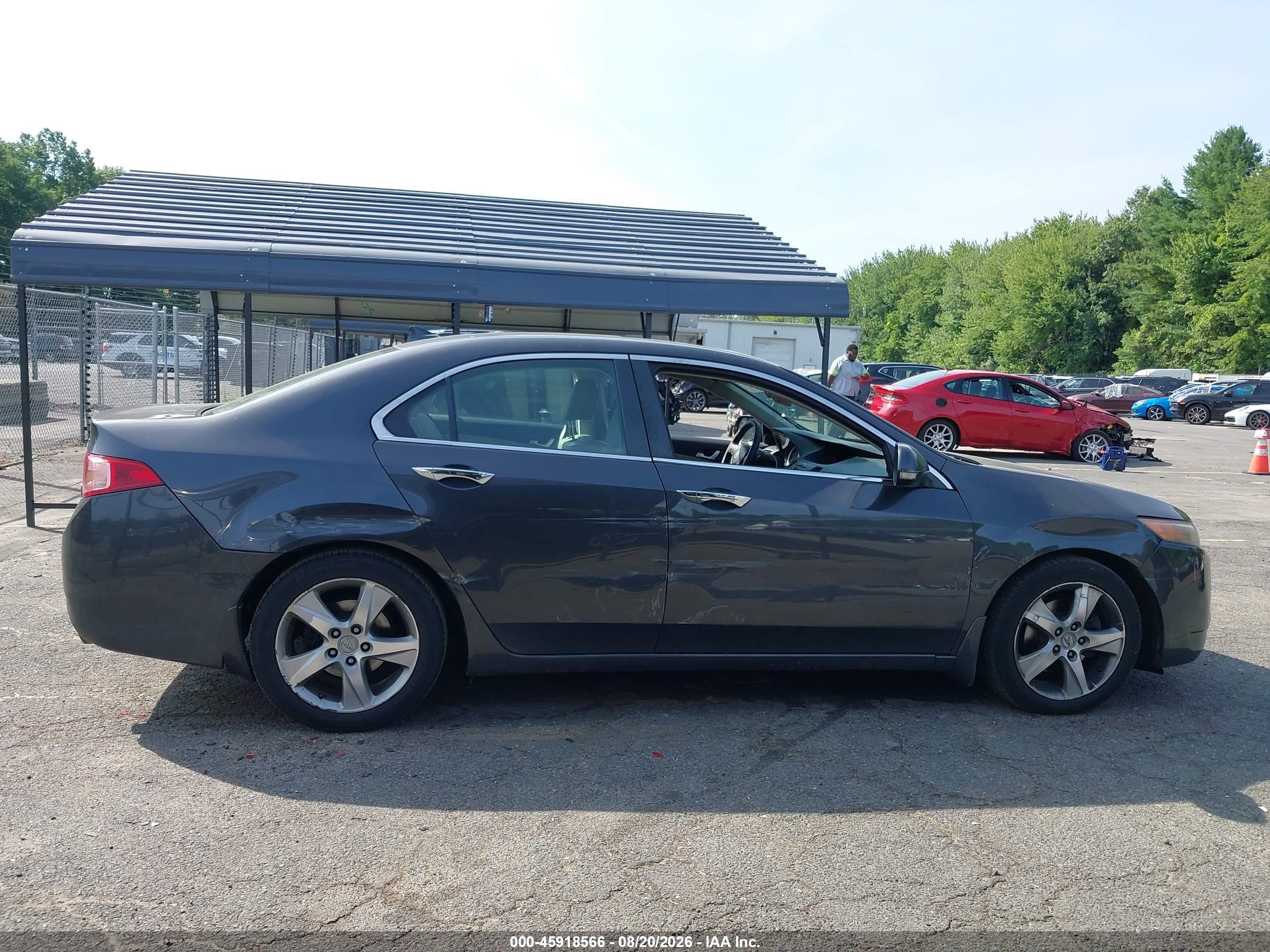 2011 Acura Tsx 2.4 Gray vin: JH4CU2F62BC001367