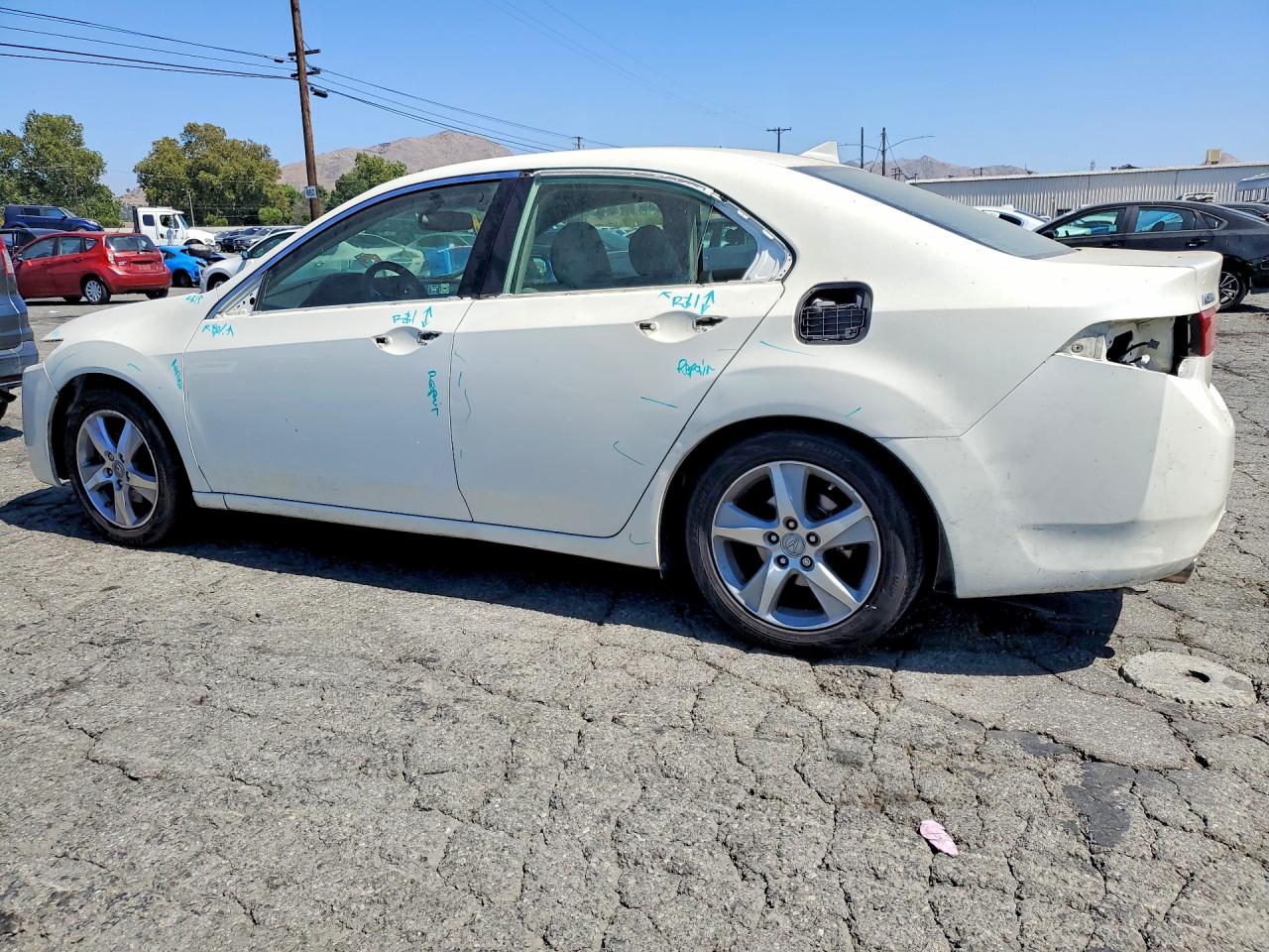 2011 Acura Tsx White vin: JH4CU2F62BC004396