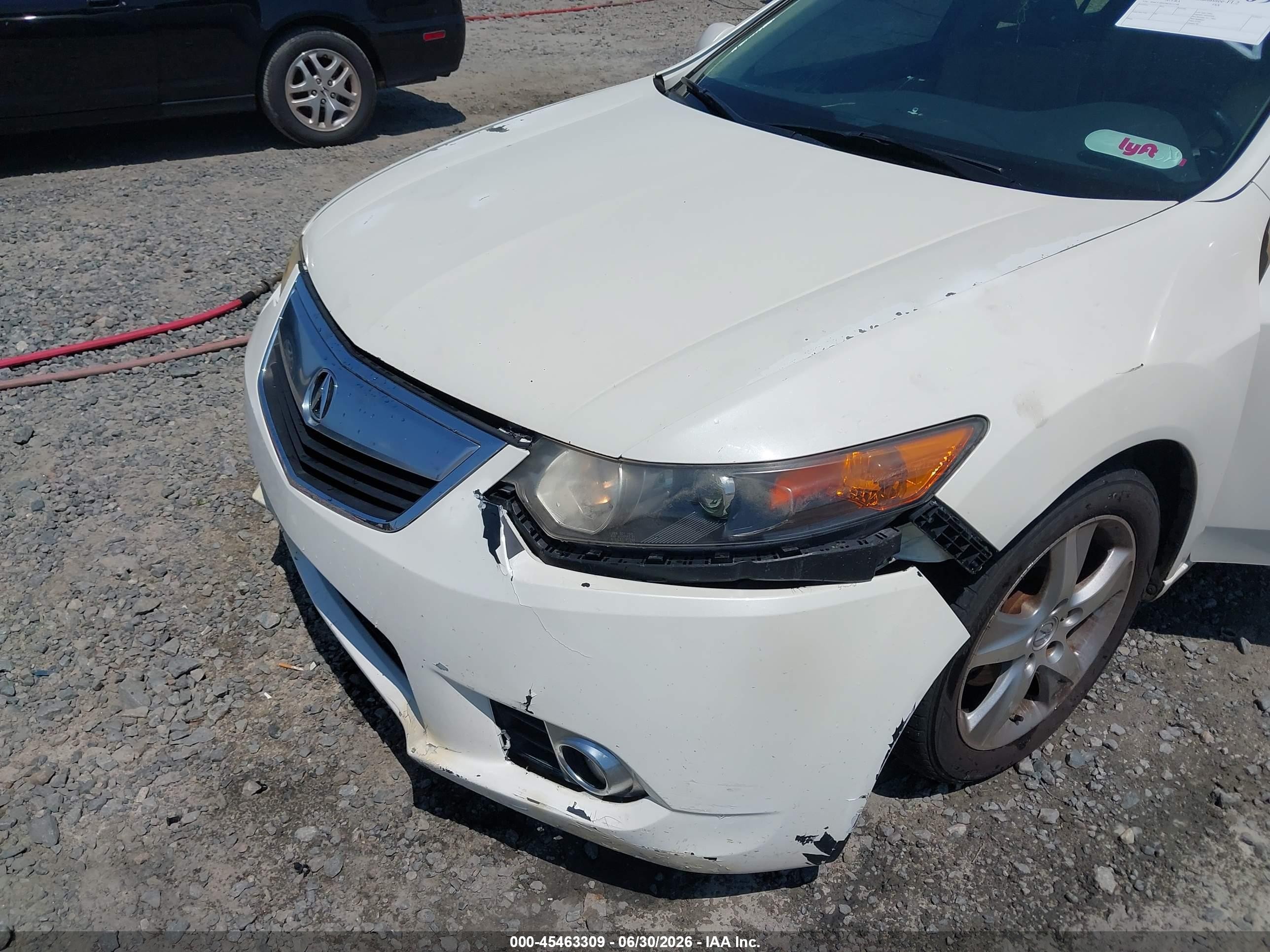 2011 Acura Tsx 2.4 White vin: JH4CU2F62BC015138