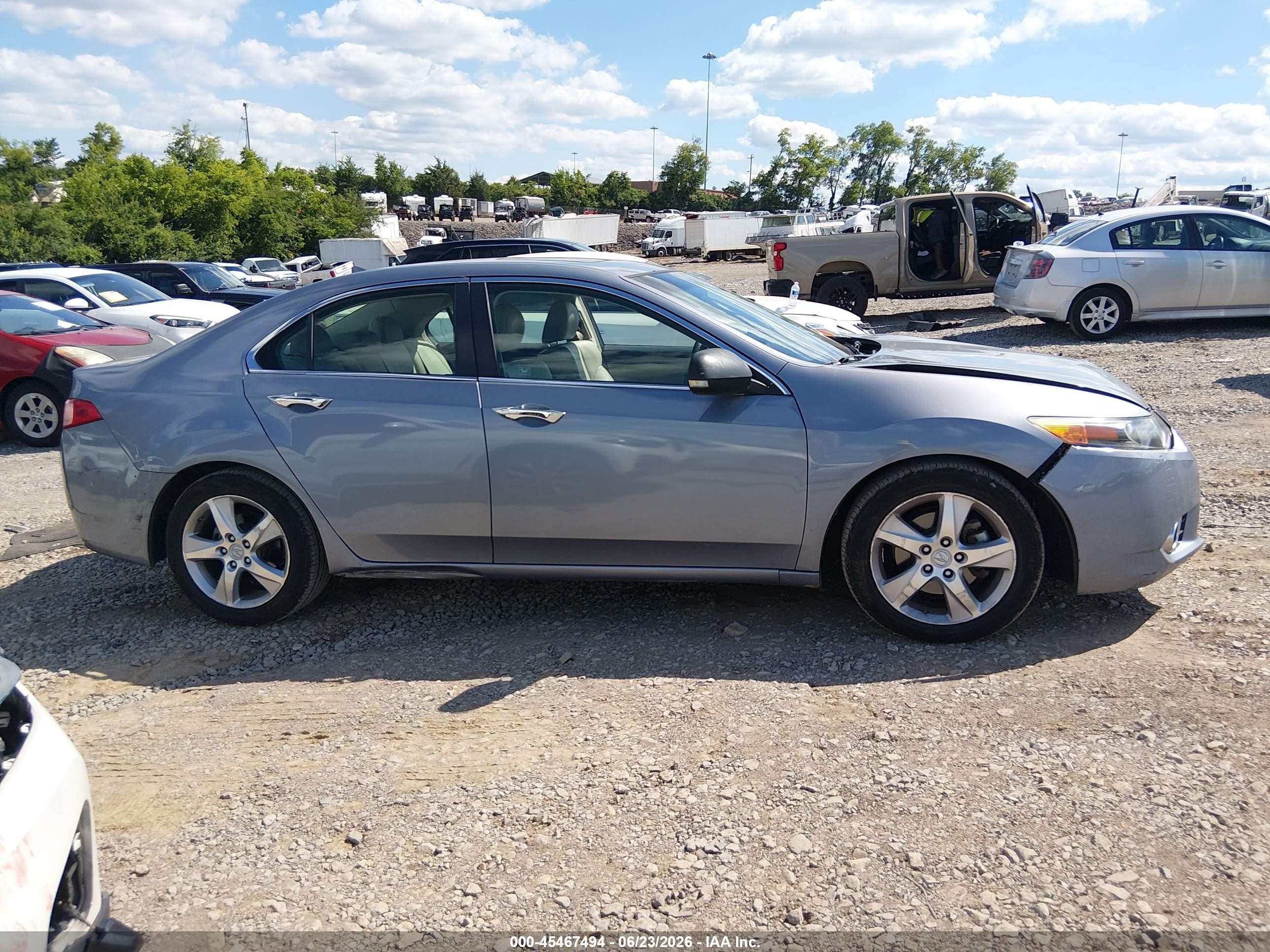 2011 Acura Tsx 2.4 Gray vin: JH4CU2F62BC018346