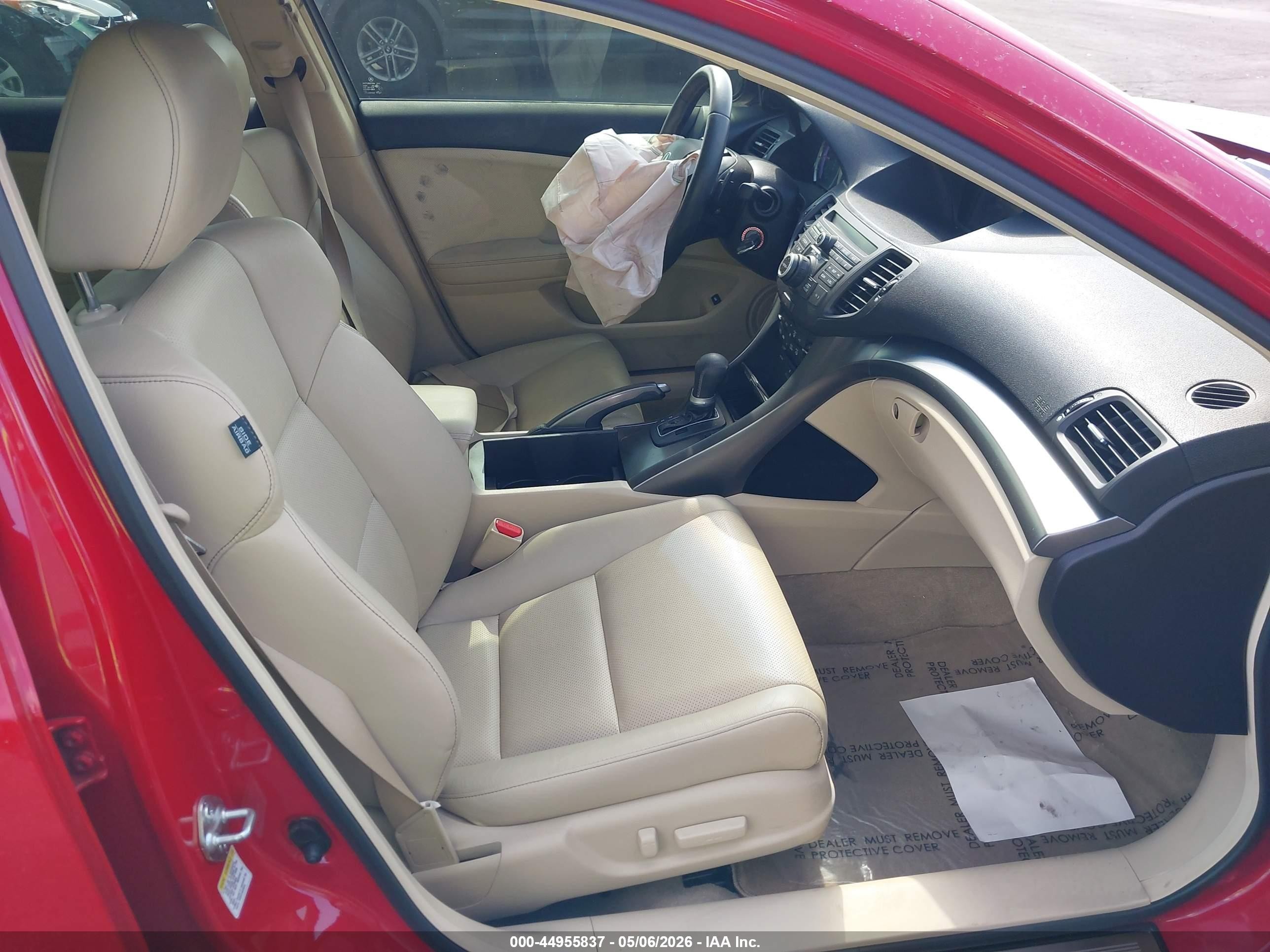 2013 Acura Tsx 2.4 Красный vin: JH4CU2F62DC002067