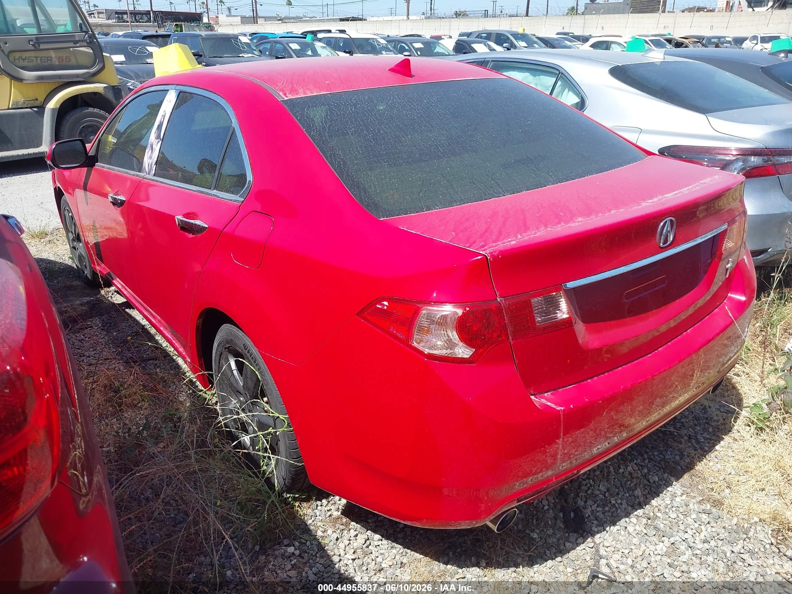 2013 Acura Tsx 2.4 Красный vin: JH4CU2F62DC002067
