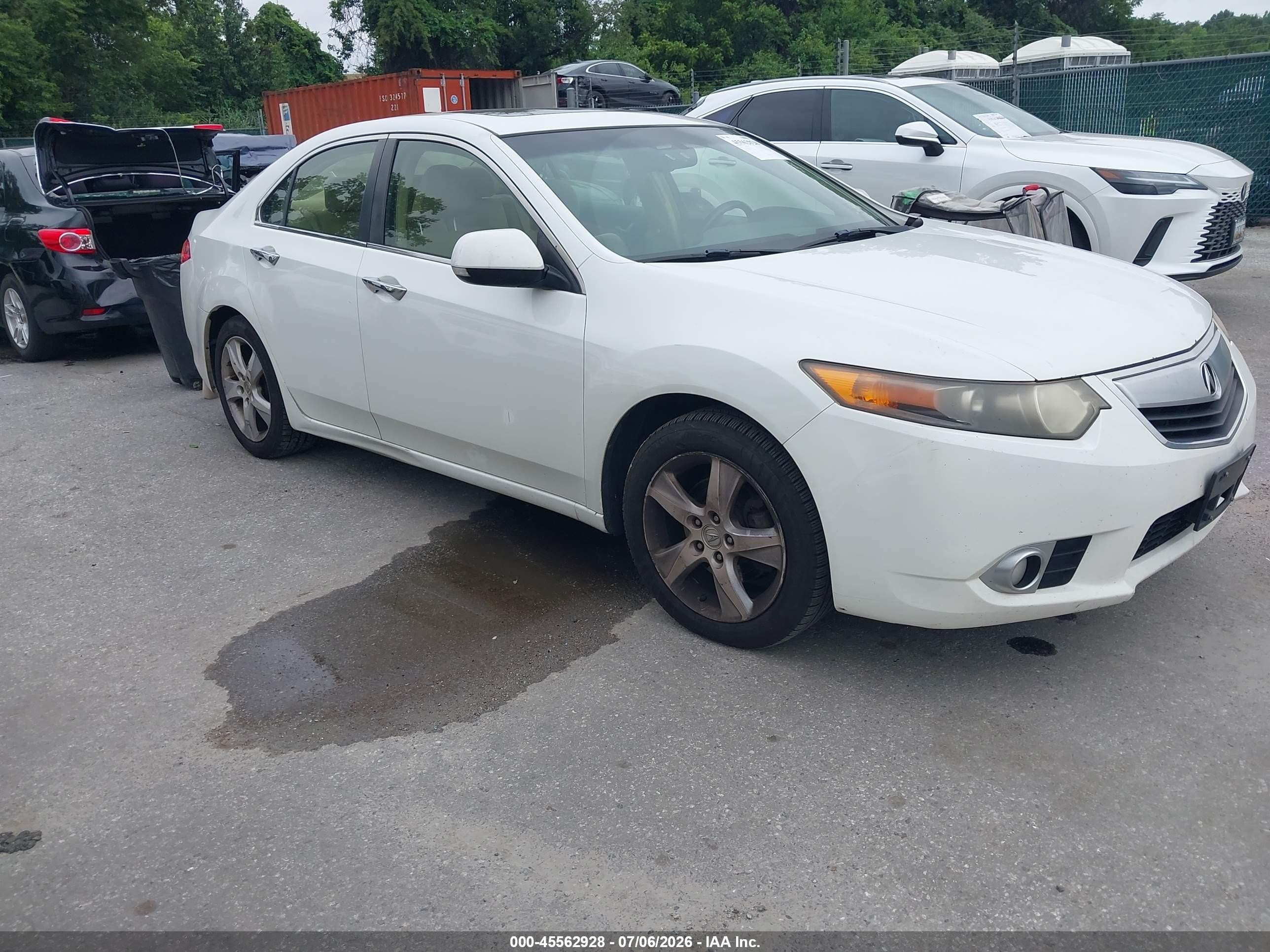 2013 Acura Tsx 2.4 White vin: JH4CU2F62DC005356