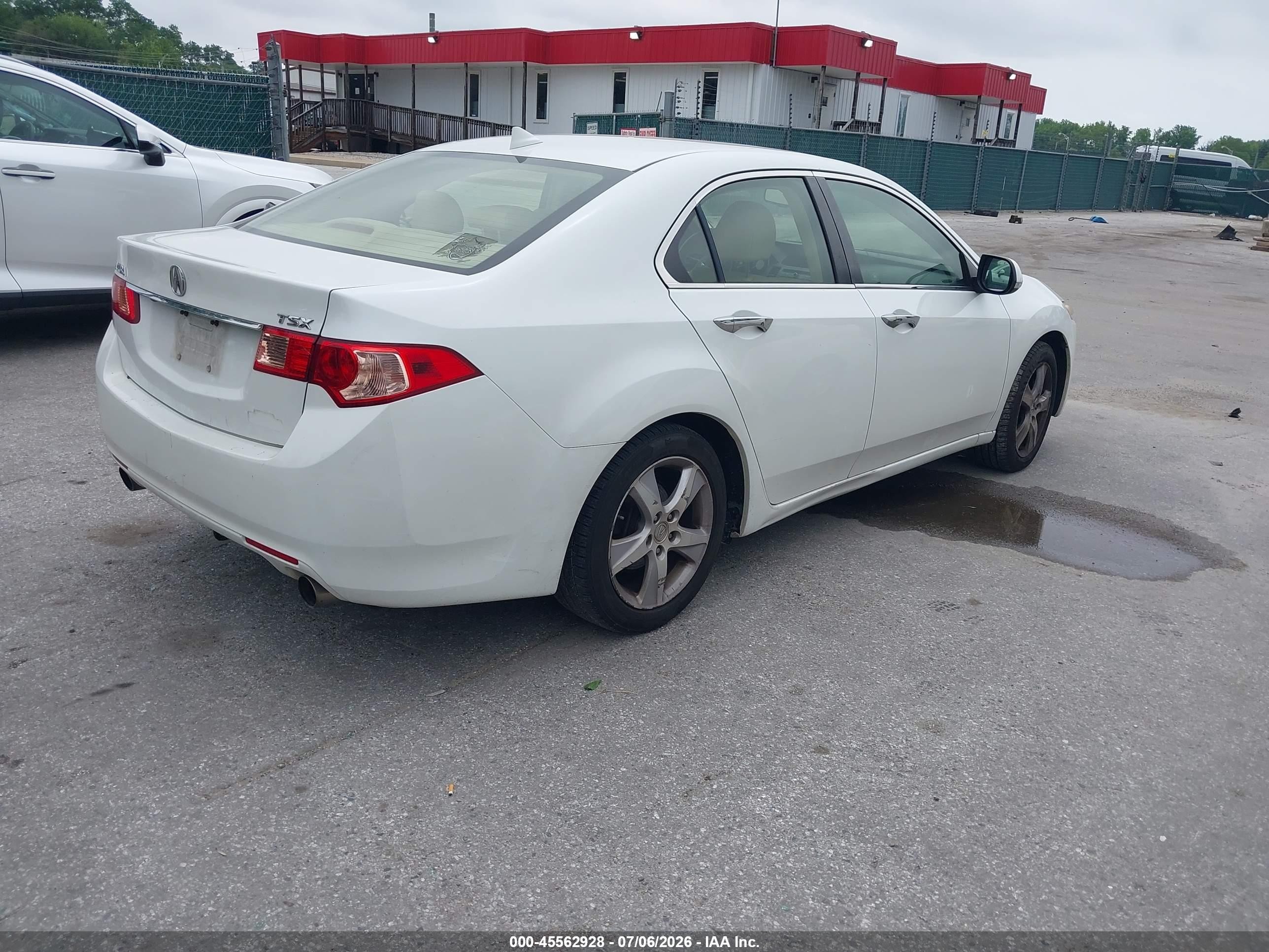 2013 Acura Tsx 2.4 White vin: JH4CU2F62DC005356