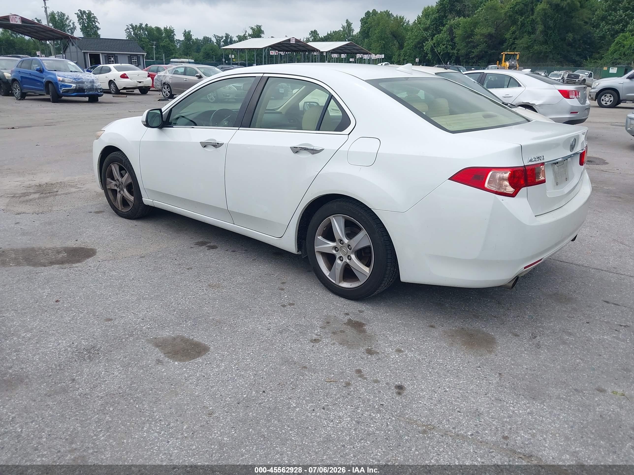 2013 Acura Tsx 2.4 White vin: JH4CU2F62DC005356