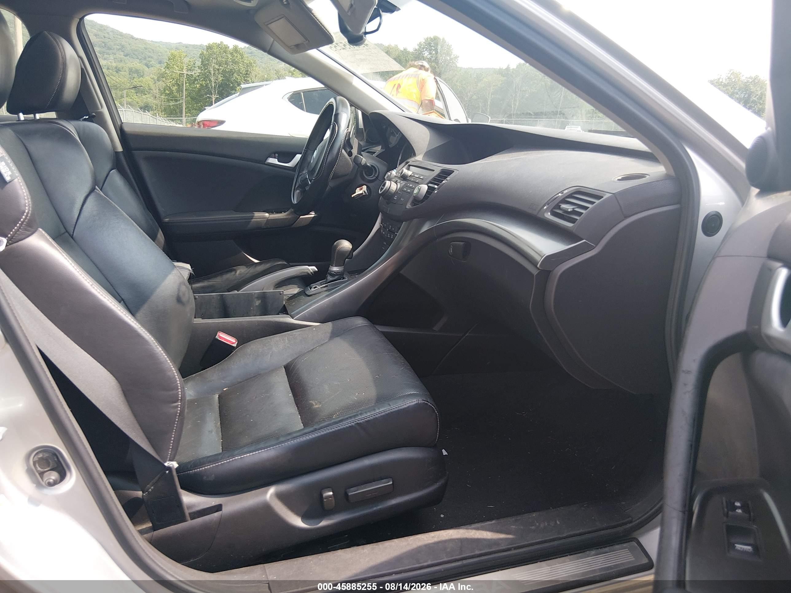 2014 Acura Tsx 2.4 Silver vin: JH4CU2F62EC003639