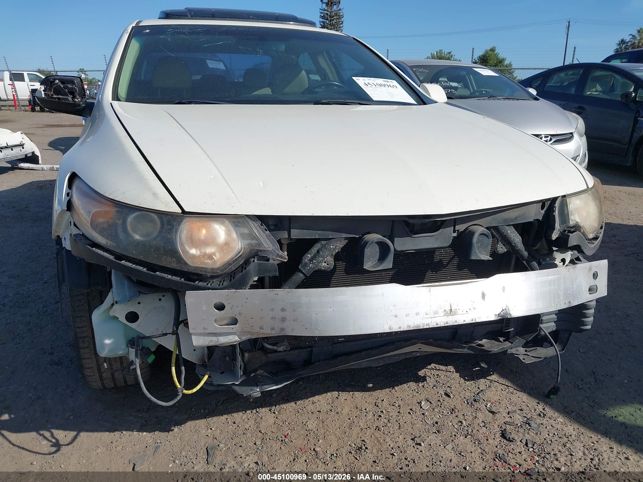 2010 Acura Tsx 2.4 Белый vin: JH4CU2F63AC006284