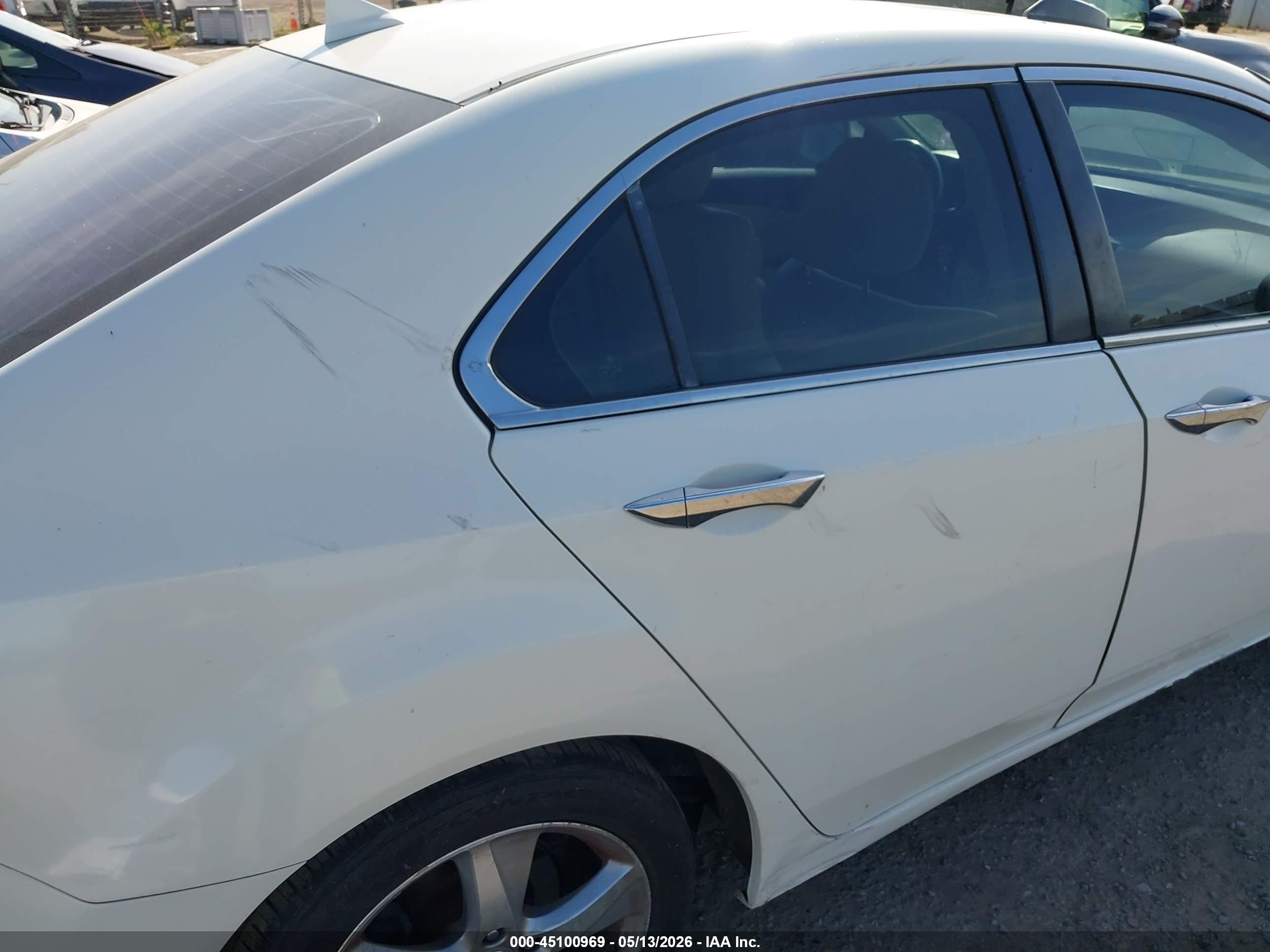 2010 Acura Tsx 2.4 Белый vin: JH4CU2F63AC006284