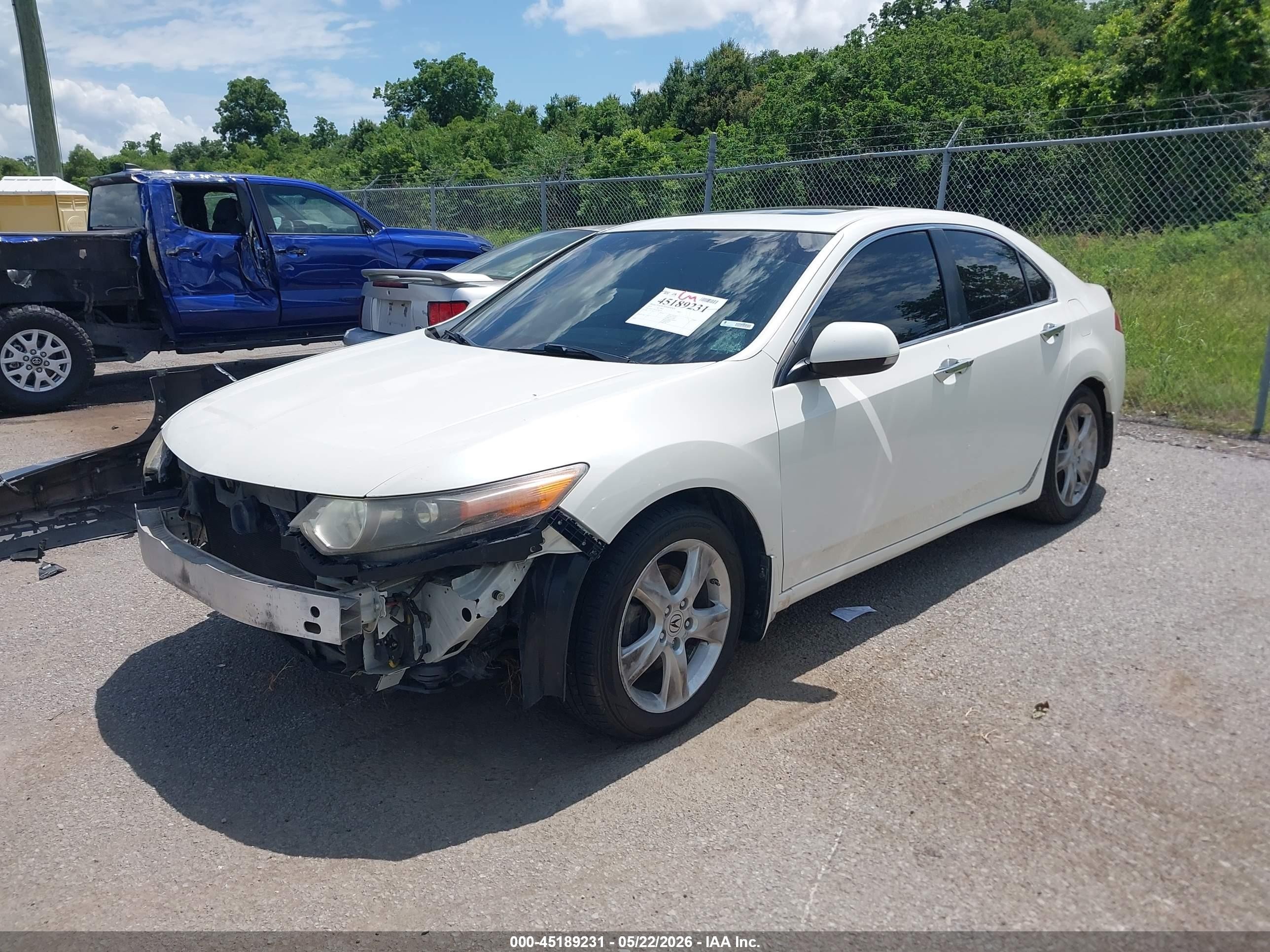 2010 Acura Tsx 2.4 White vin: JH4CU2F63AC006320