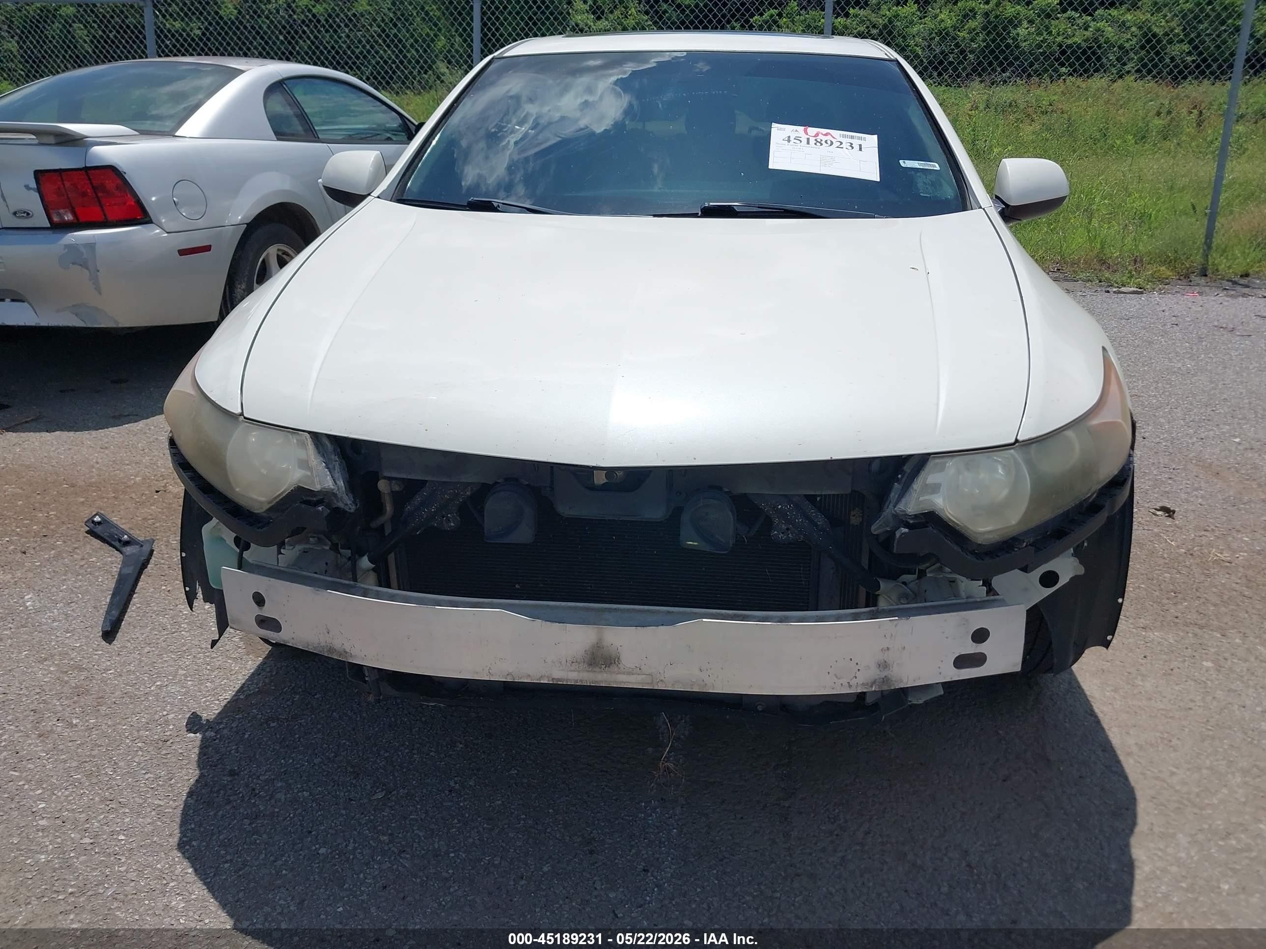 2010 Acura Tsx 2.4 White vin: JH4CU2F63AC006320