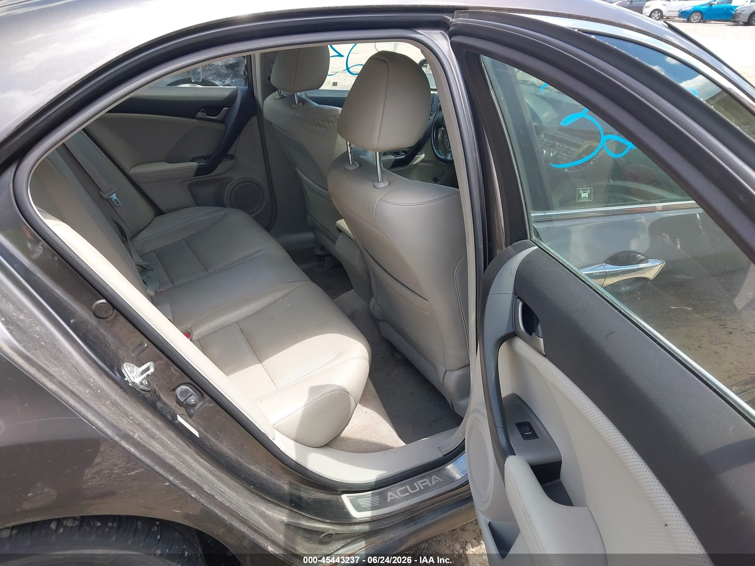 2010 Acura Tsx 2.4 Gray vin: JH4CU2F63AC013249