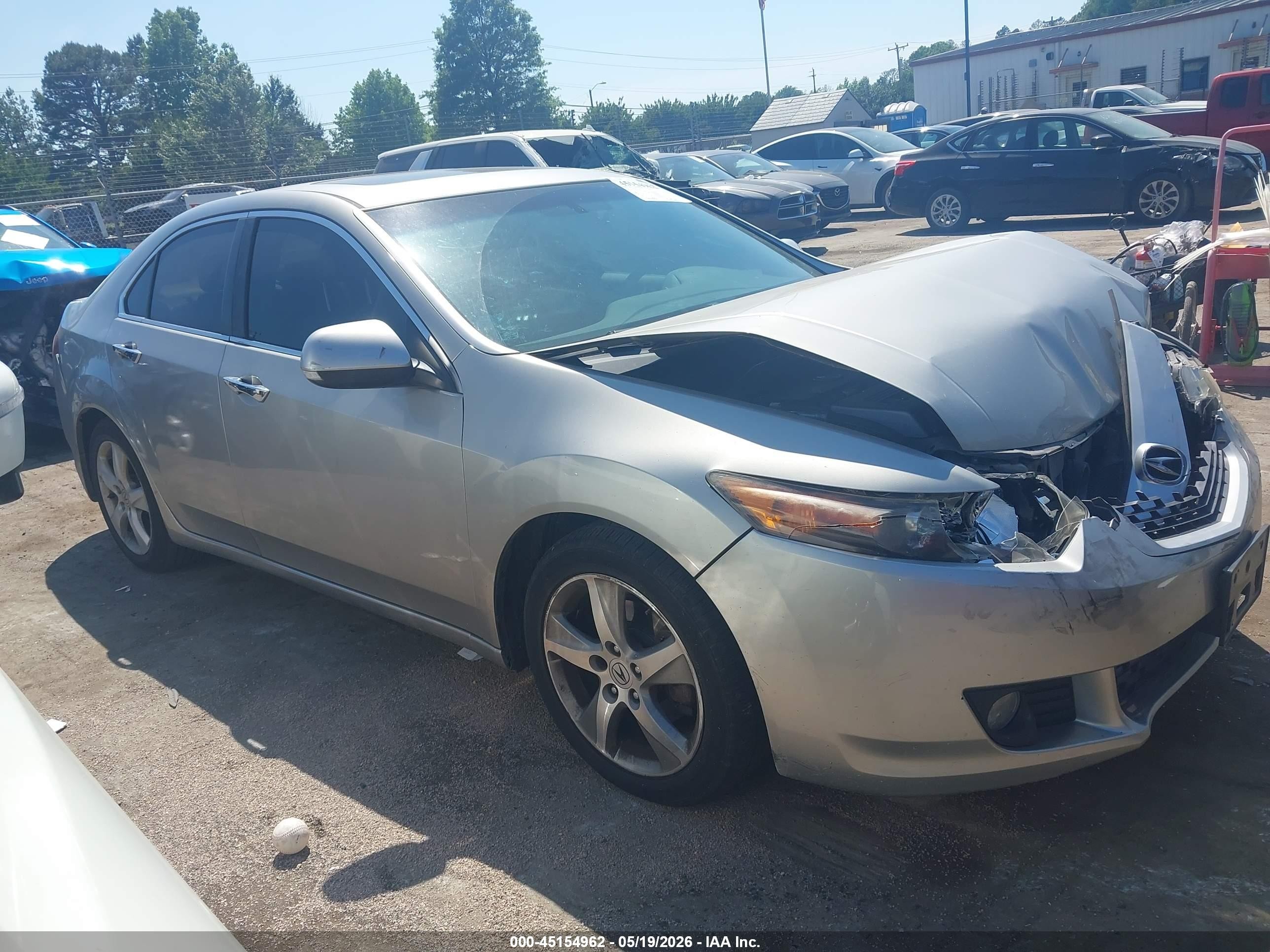 2010 Acura Tsx 2.4 Серебряный vin: JH4CU2F63AC014286