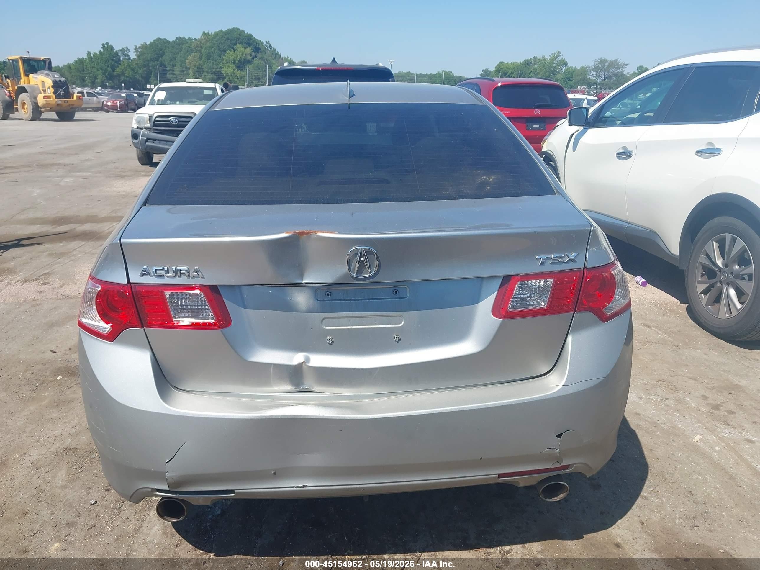 2010 Acura Tsx 2.4 Серебряный vin: JH4CU2F63AC014286