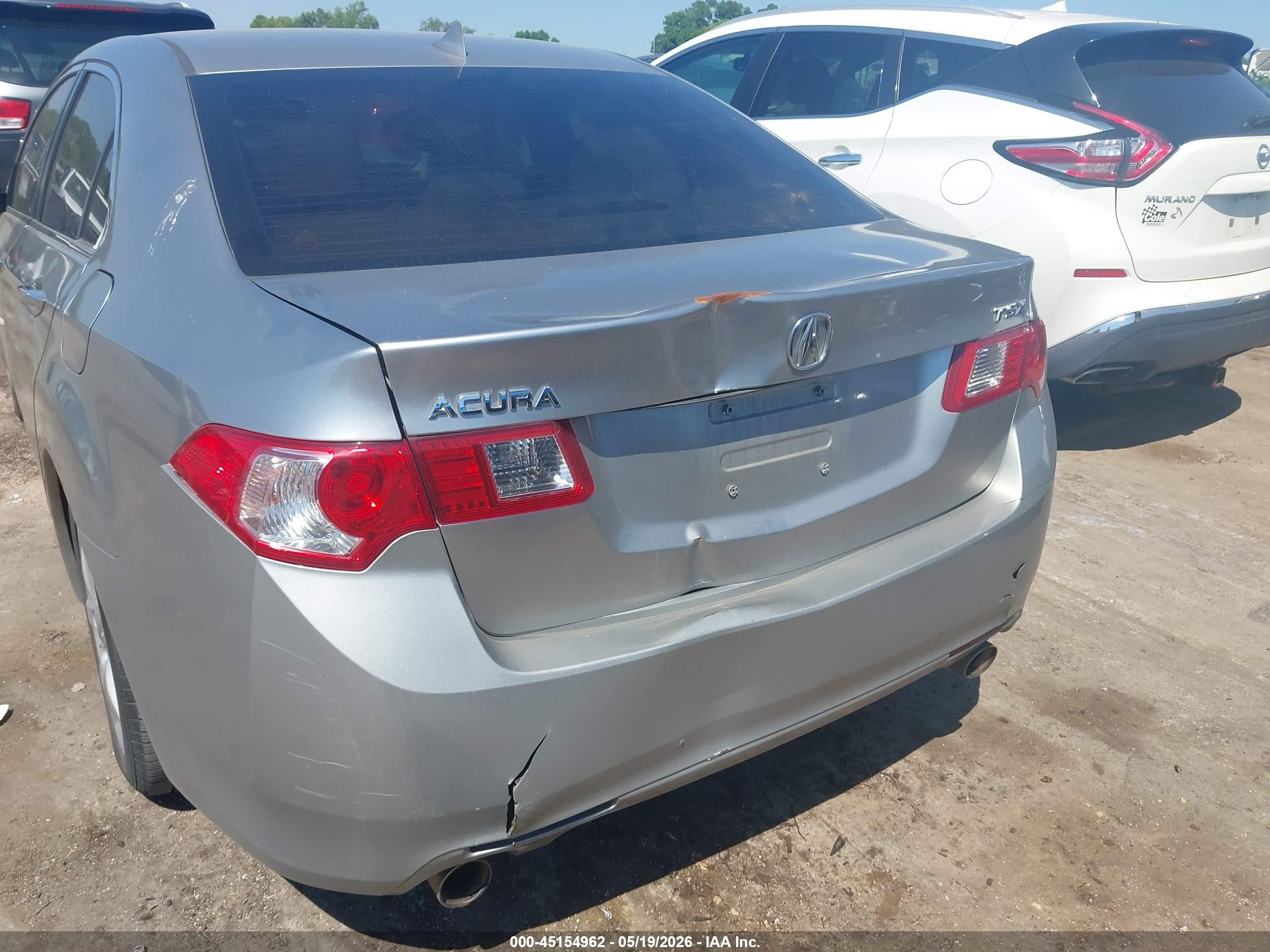2010 Acura Tsx 2.4 Серебряный vin: JH4CU2F63AC014286