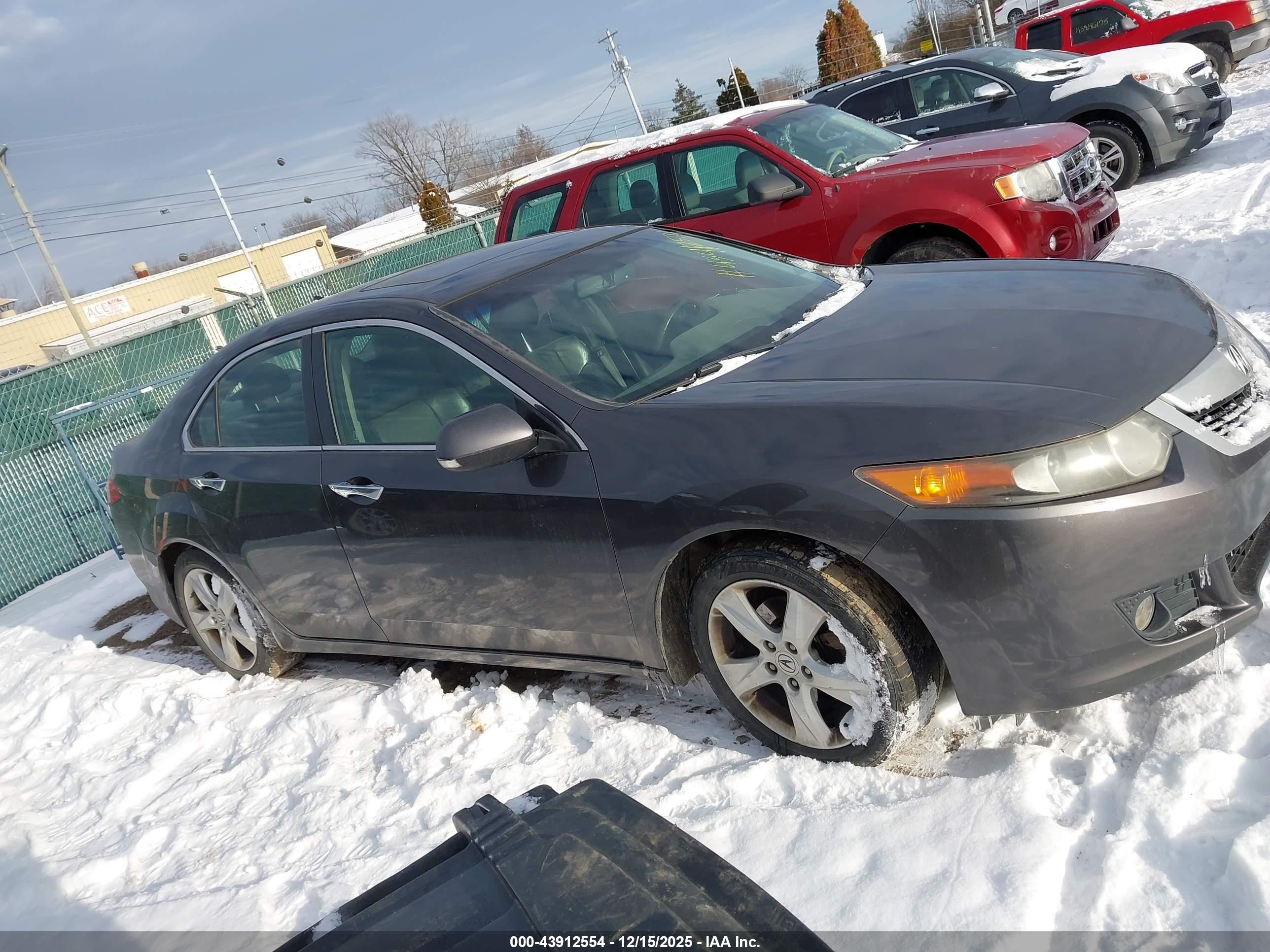 2010 Acura Tsx 2.4 Серый vin: JH4CU2F63AC015552