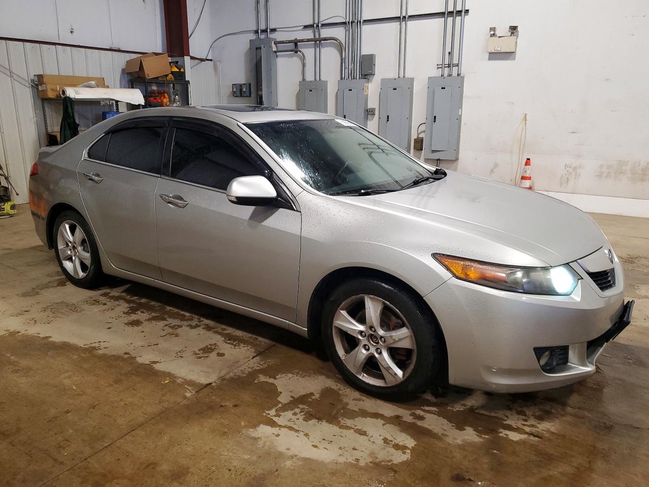 2010 Acura Tsx Silver vin: JH4CU2F63AC017351