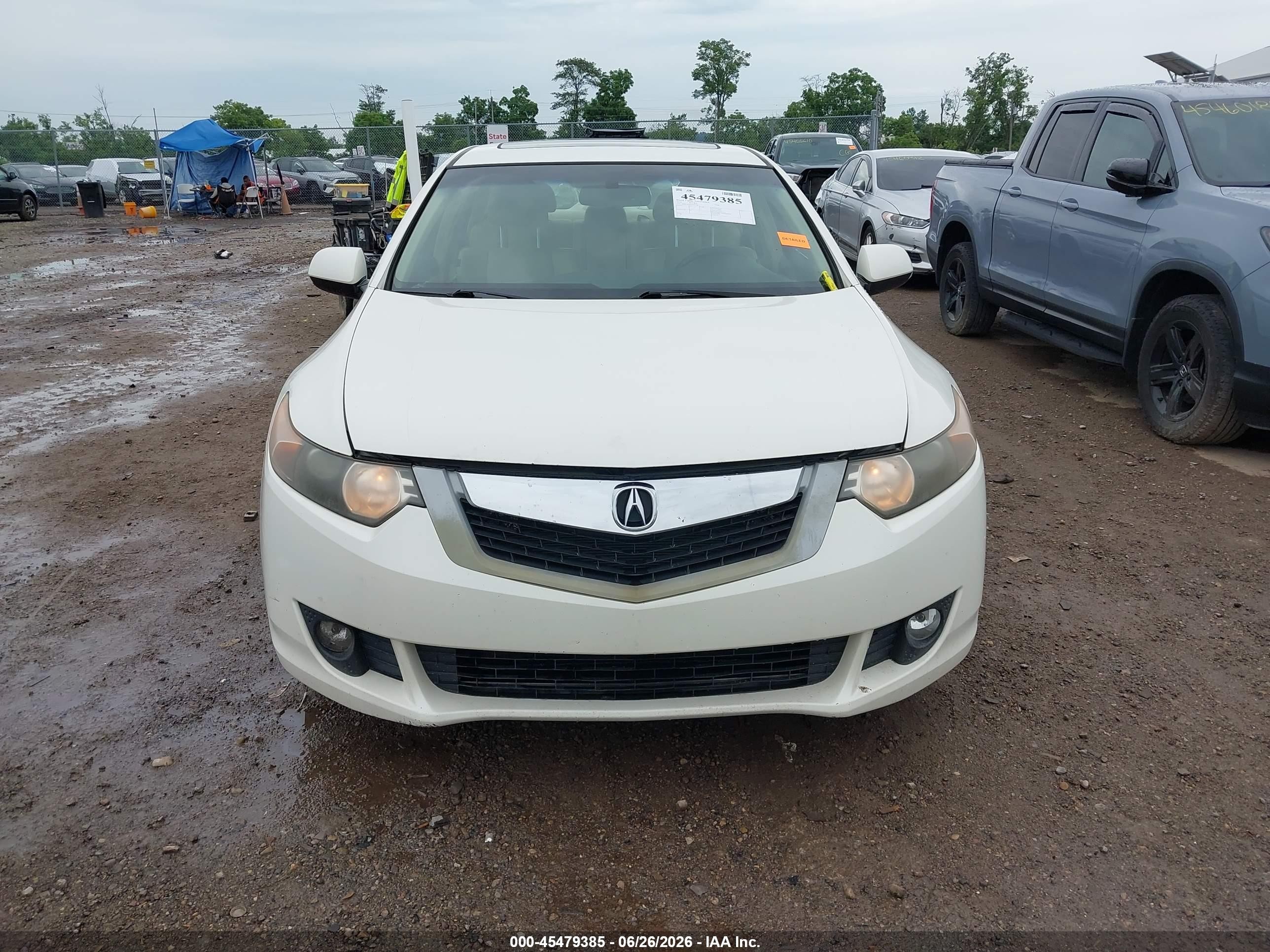 2010 Acura Tsx 2.4 White vin: JH4CU2F63AC024168