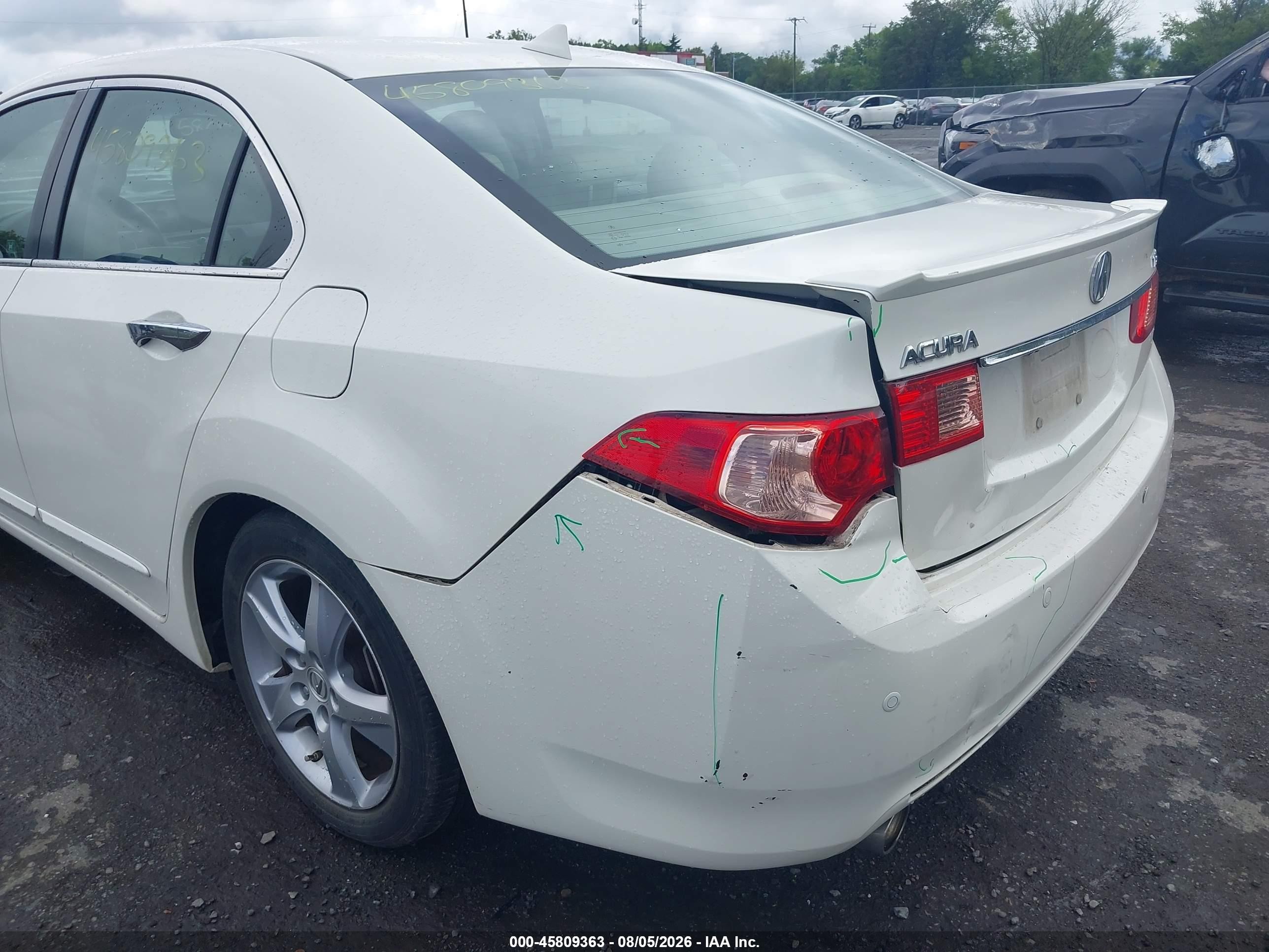 2011 Acura Tsx 2.4 White vin: JH4CU2F63BC005430