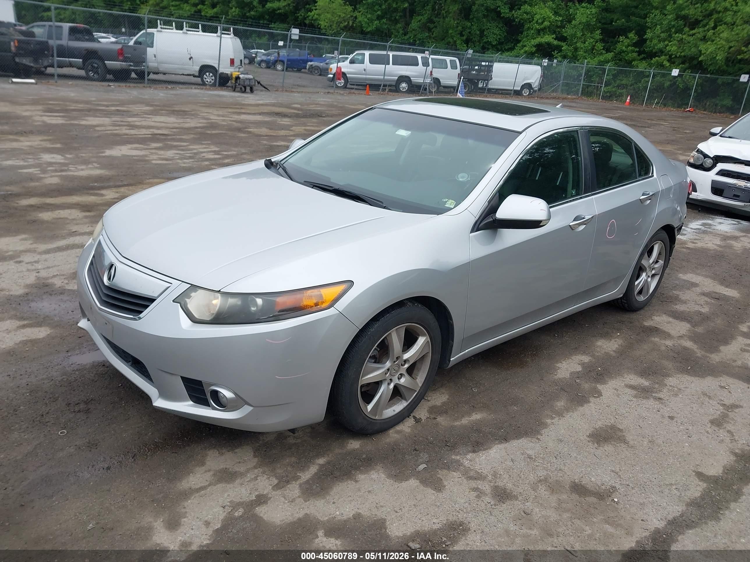 2011 Acura Tsx 2.4 Silver vin: JH4CU2F63BC018601