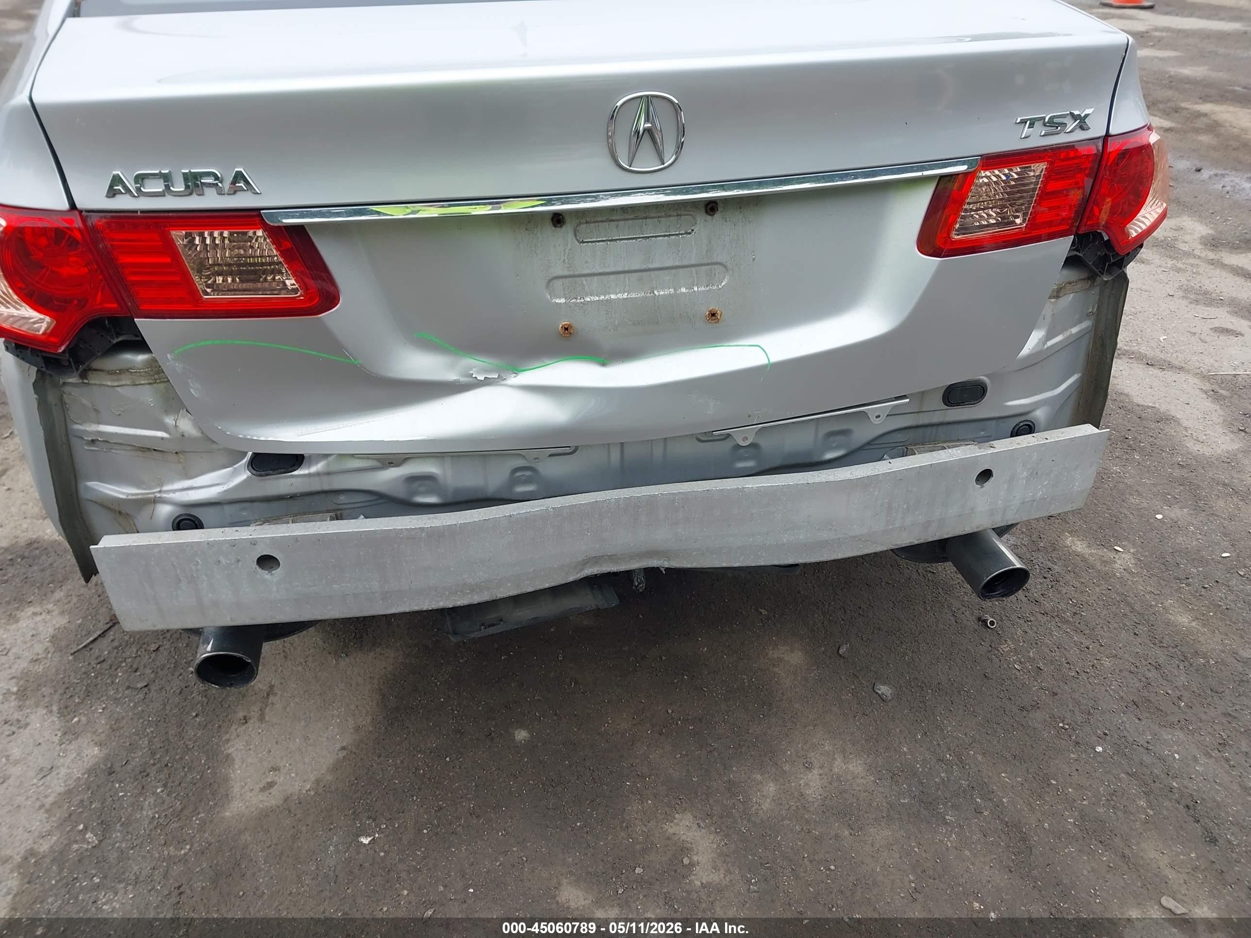 2011 Acura Tsx 2.4 Silver vin: JH4CU2F63BC018601