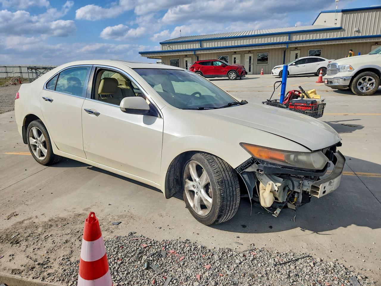2010 Acura Tsx White vin: JH4CU2F64AC017441