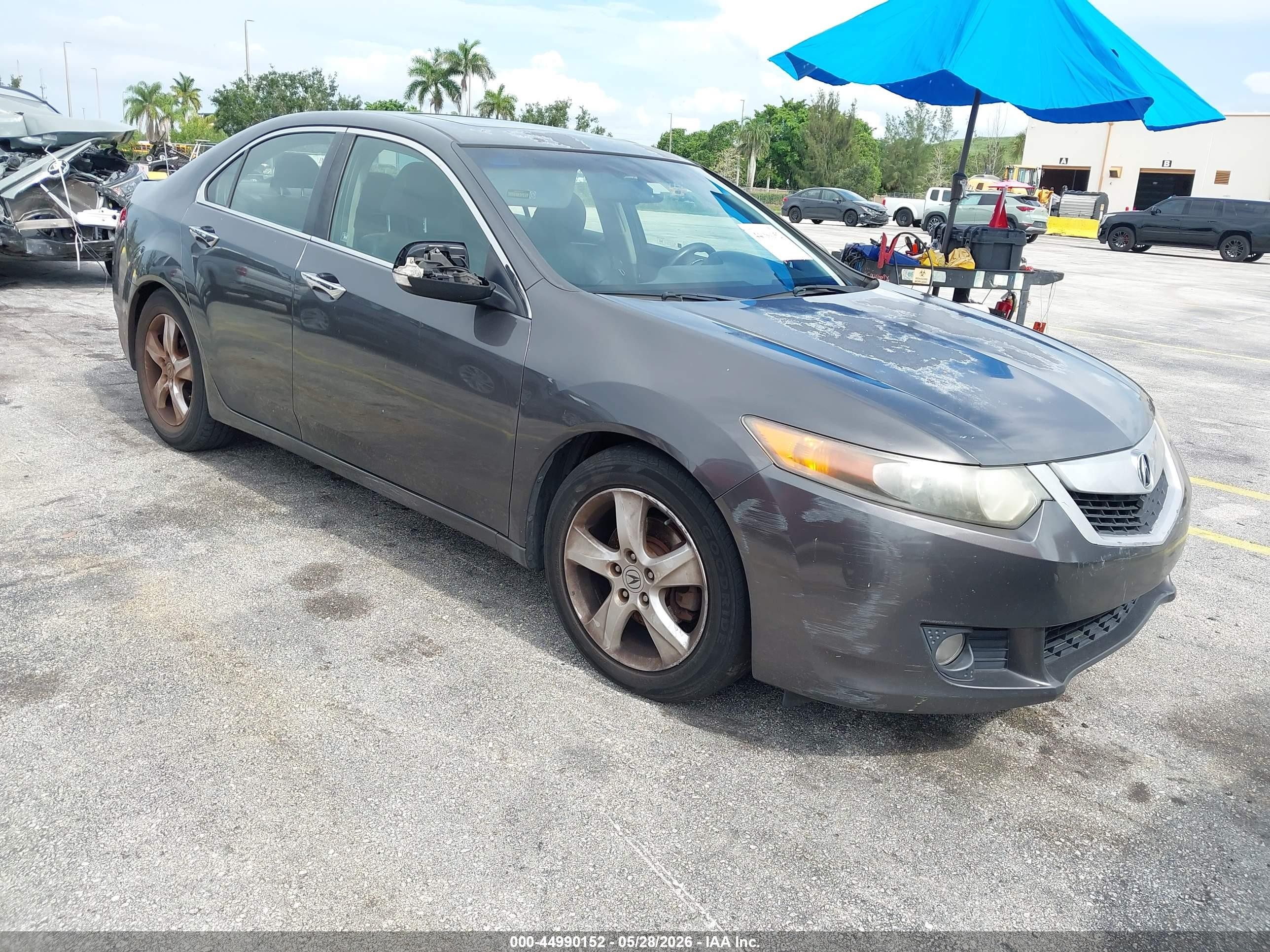 2010 Acura Tsx 2.4 Серый vin: JH4CU2F64AC023711