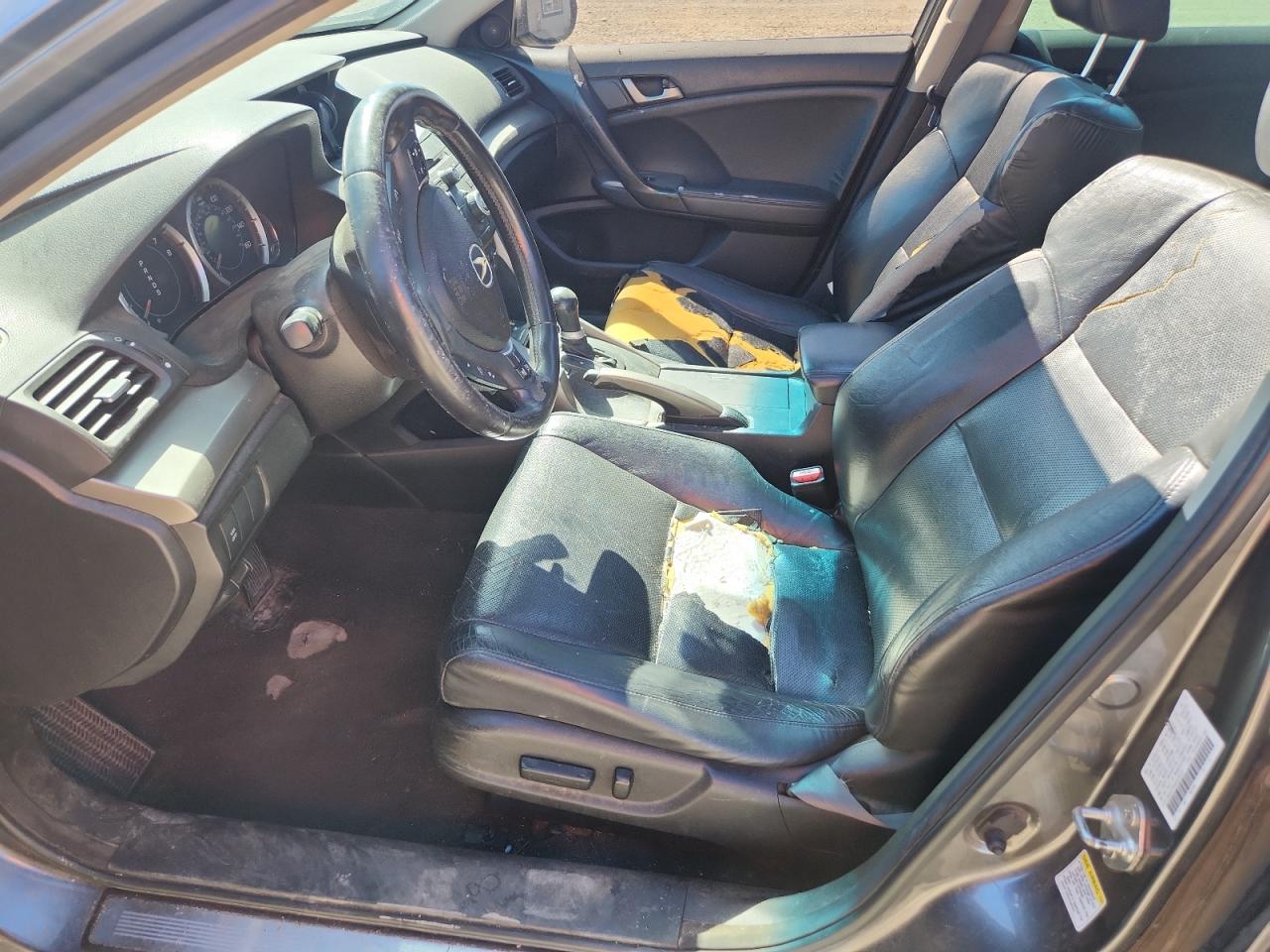2010 Acura Tsx Gray vin: JH4CU2F64AC026527 Damage: Left Front Carpet, Torn, 4 To 5 Inches