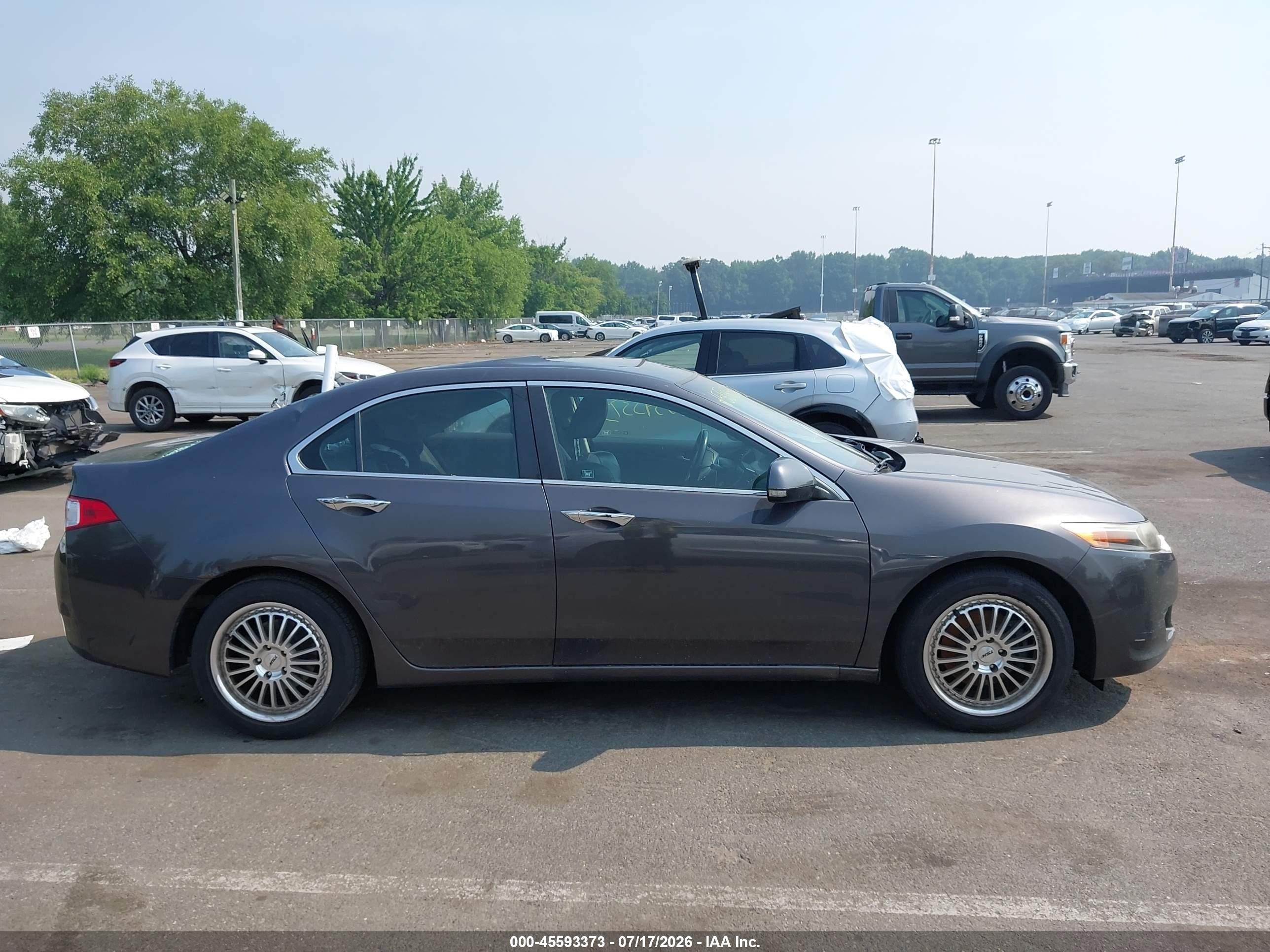 2010 Acura Tsx 2.4 Gray vin: JH4CU2F64AC038435