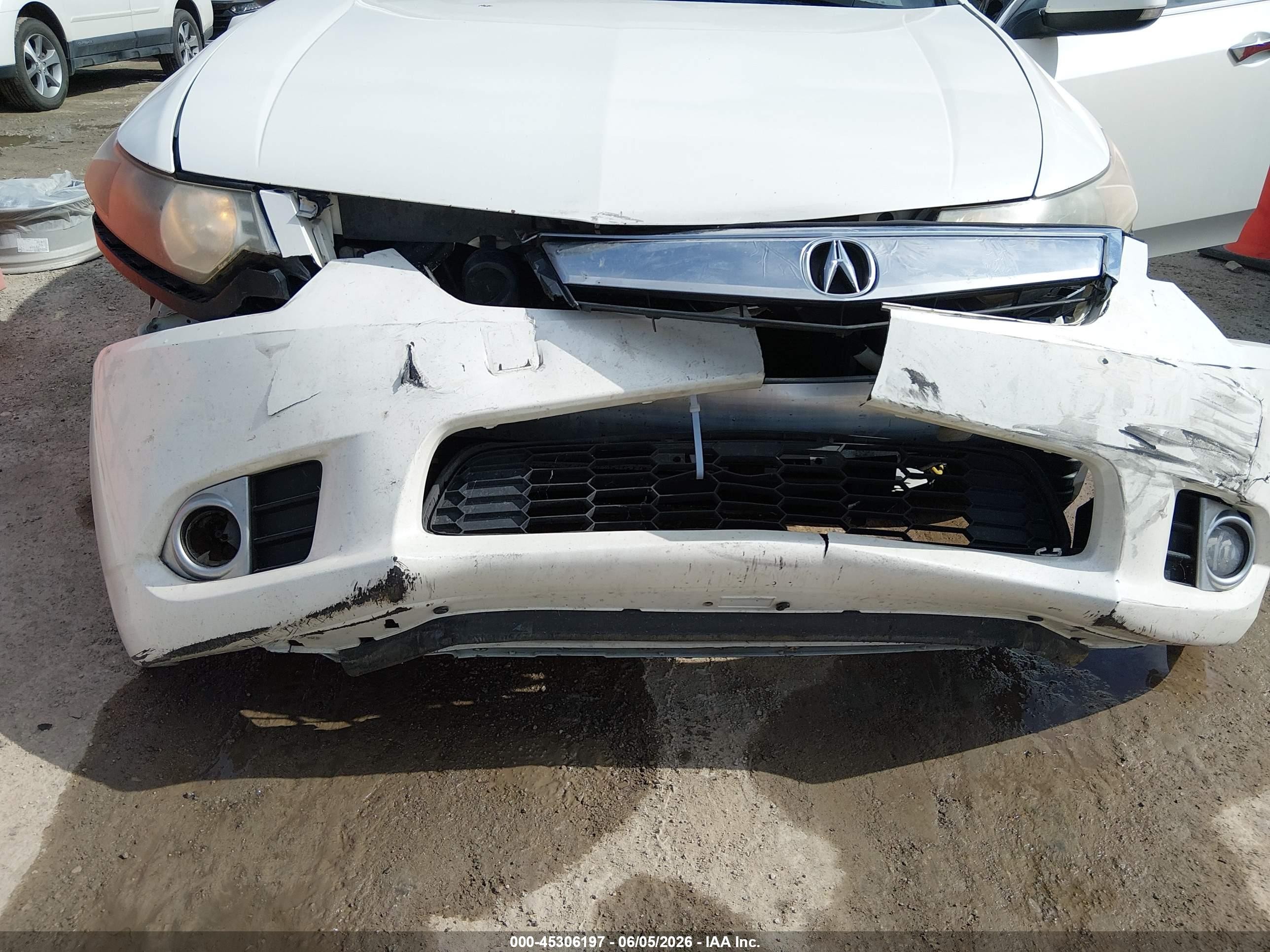 2011 Acura Tsx 2.4 Белый vin: JH4CU2F64BC000060