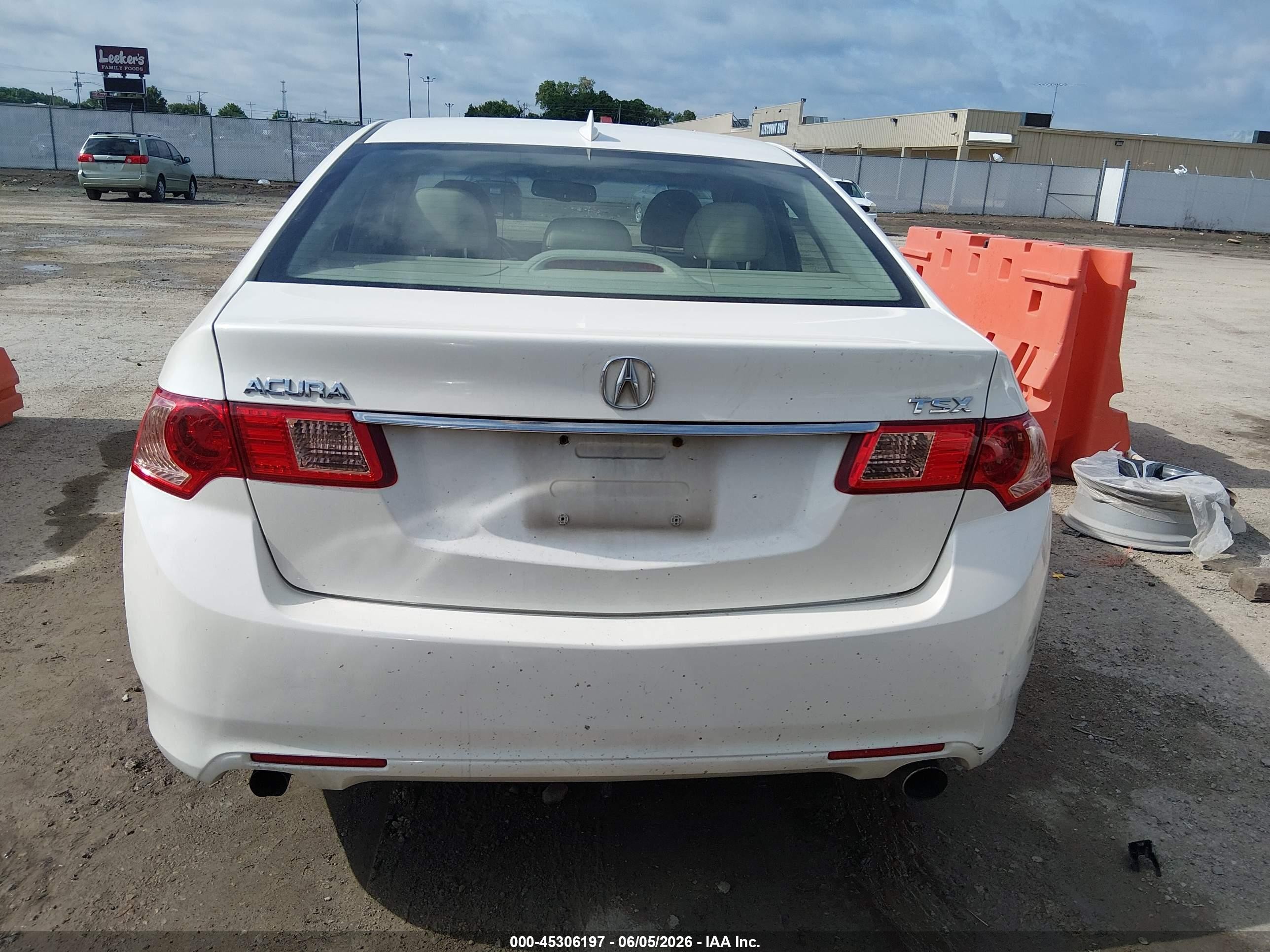 2011 Acura Tsx 2.4 Белый vin: JH4CU2F64BC000060