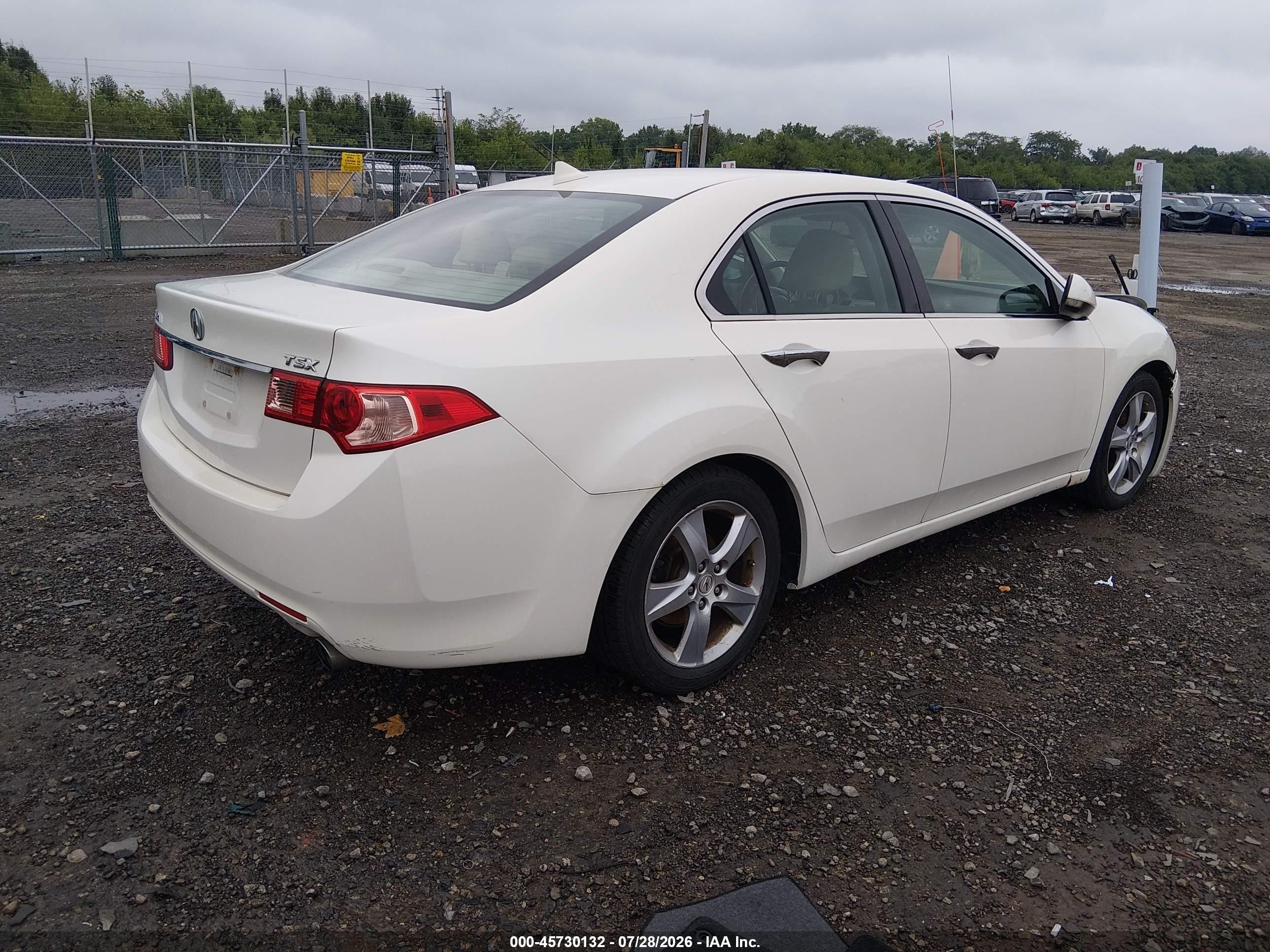 2011 Acura Tsx 2.4 White vin: JH4CU2F64BC012306