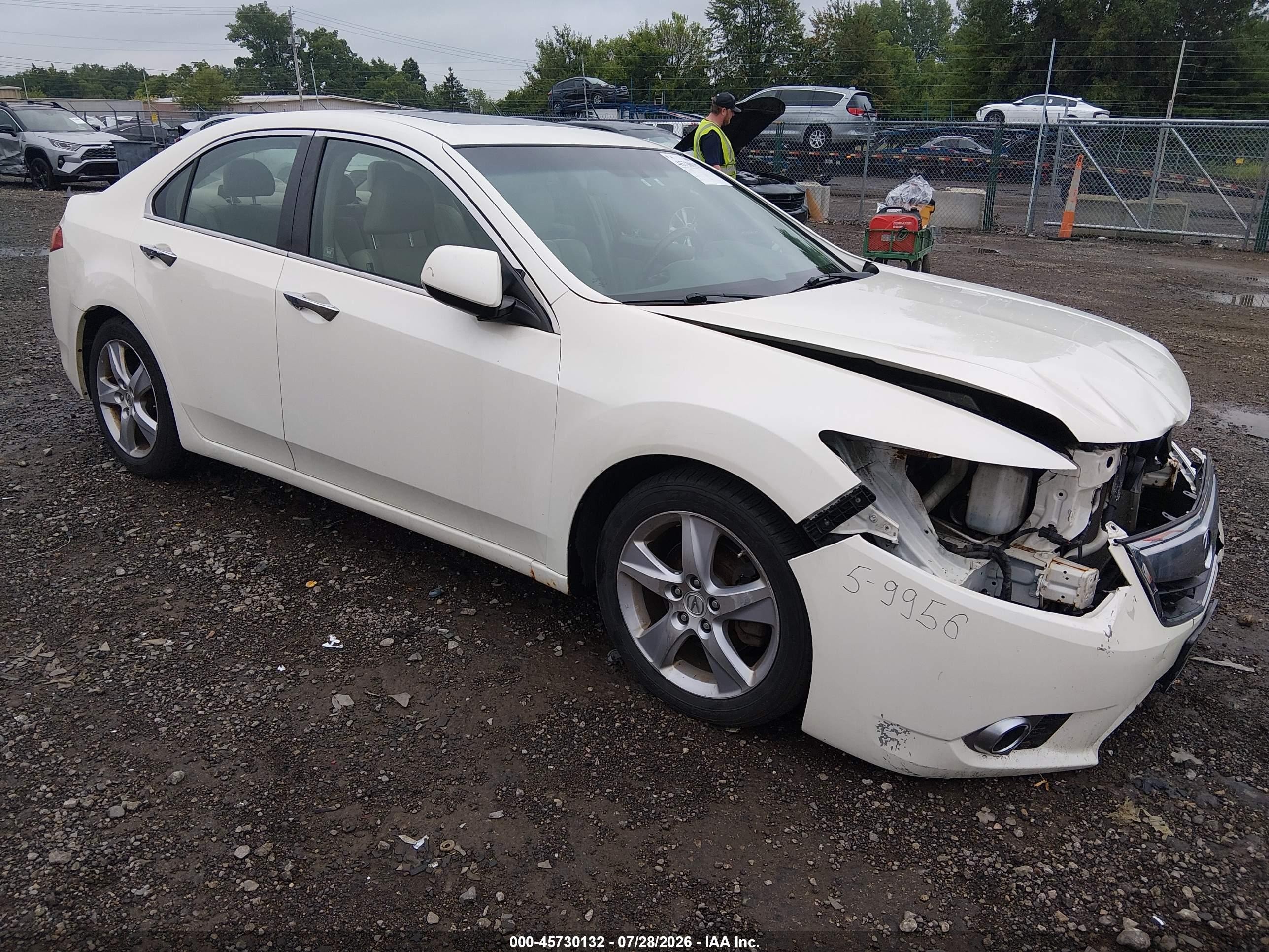 2011 Acura Tsx 2.4 White vin: JH4CU2F64BC012306