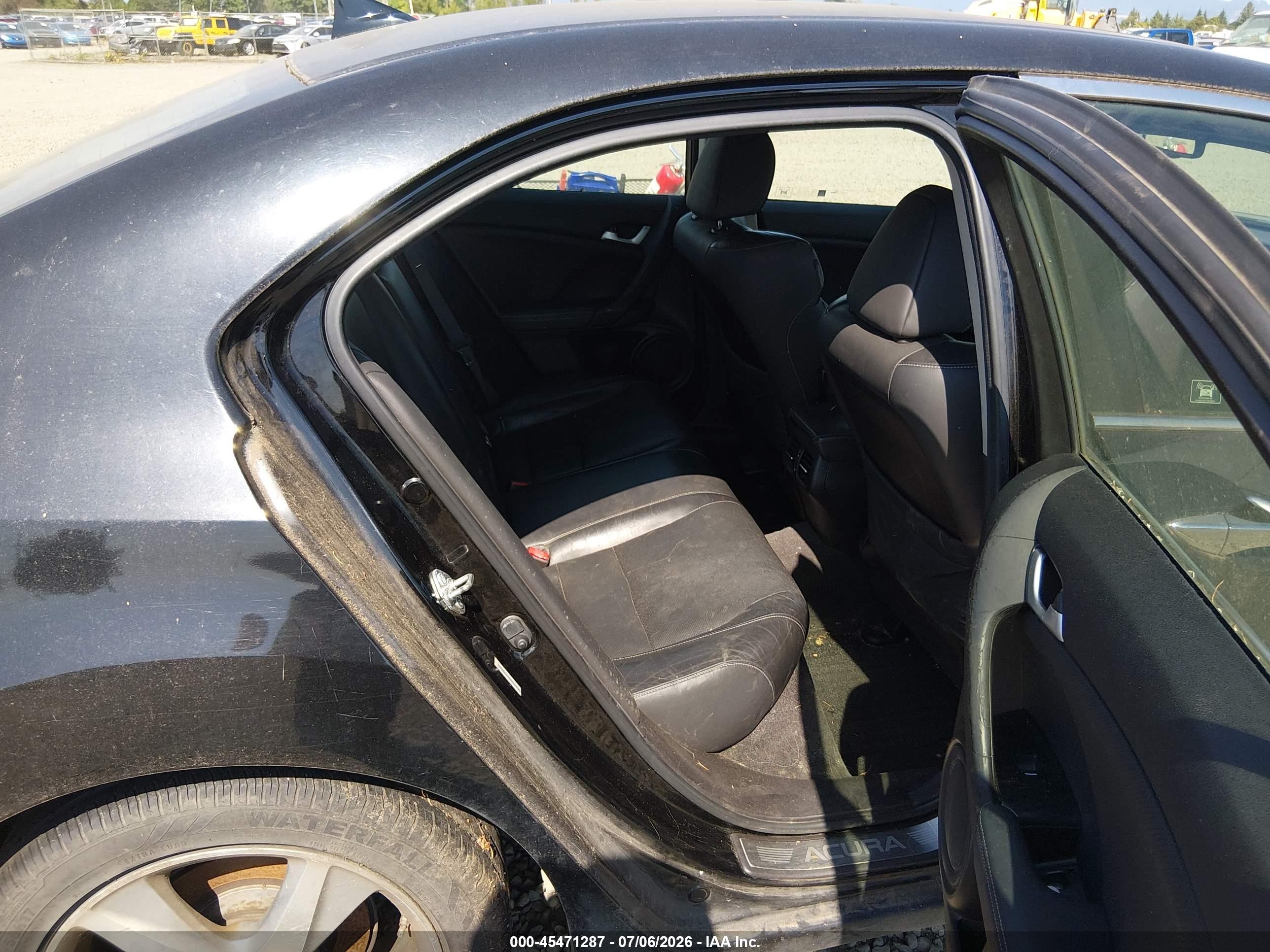 2011 Acura Tsx 2.4 Black vin: JH4CU2F64BC012483