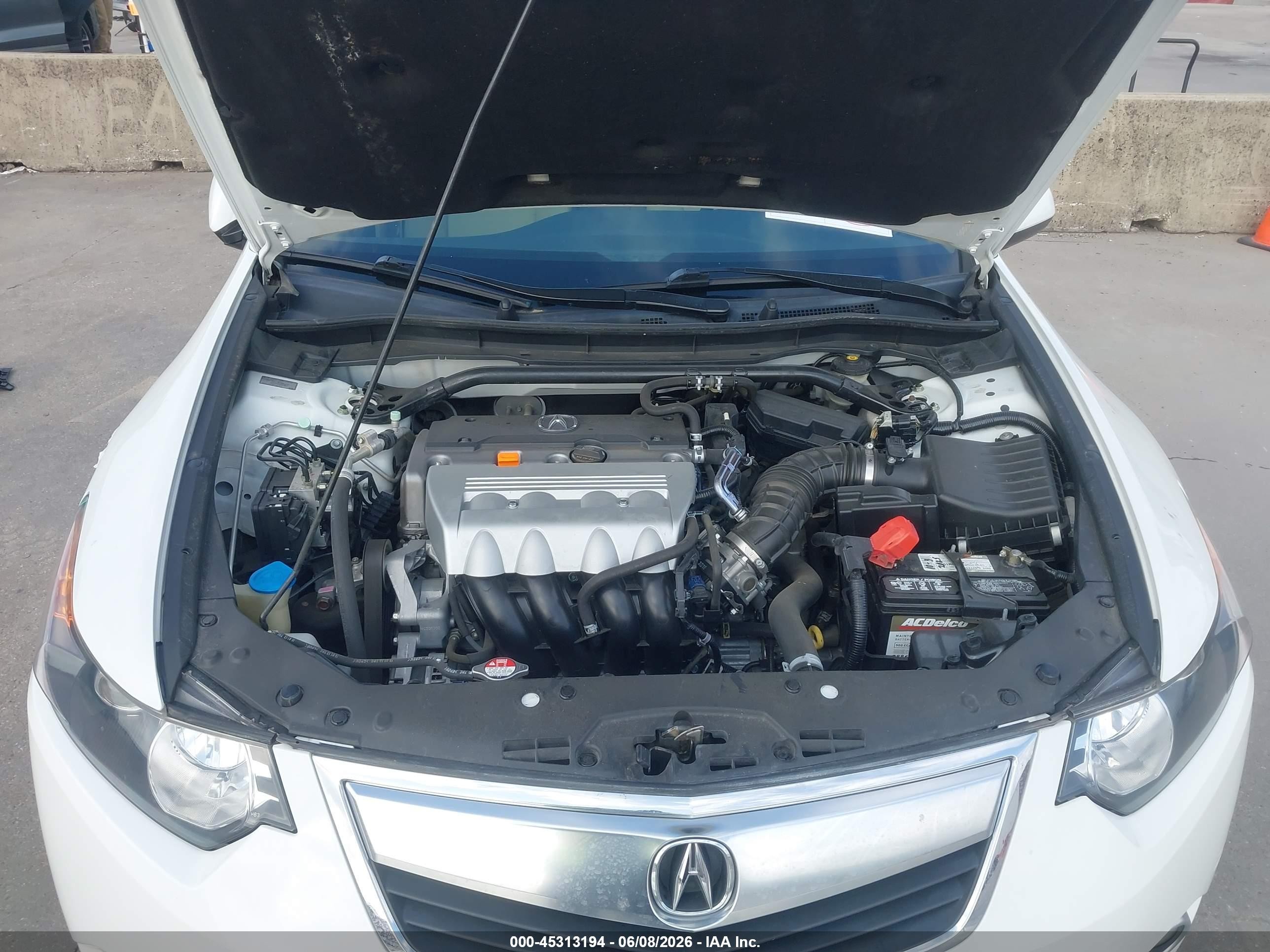 2013 Acura Tsx 2.4 White vin: JH4CU2F64DC013667