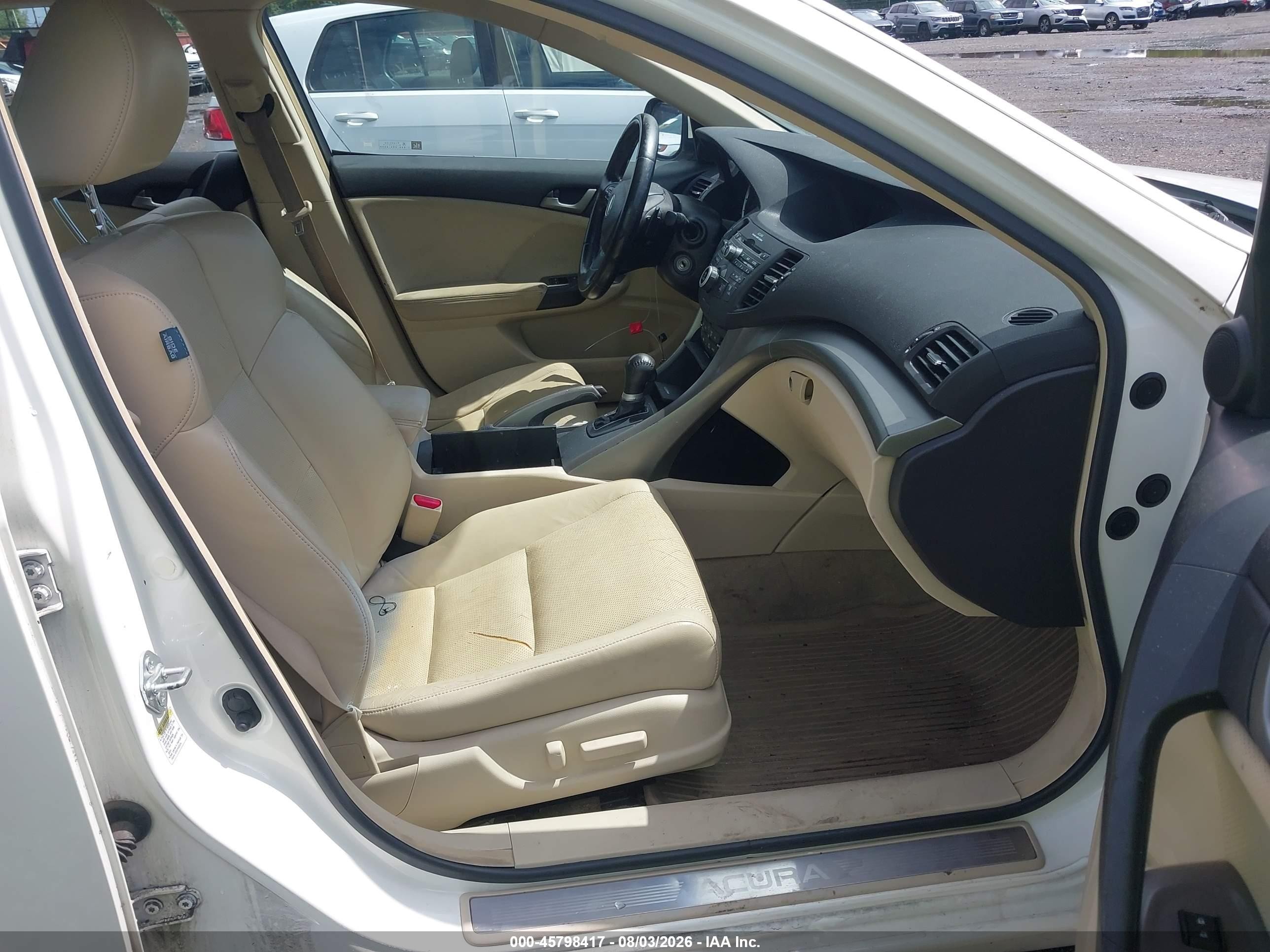 2010 Acura Tsx 2.4 White vin: JH4CU2F65AC017982