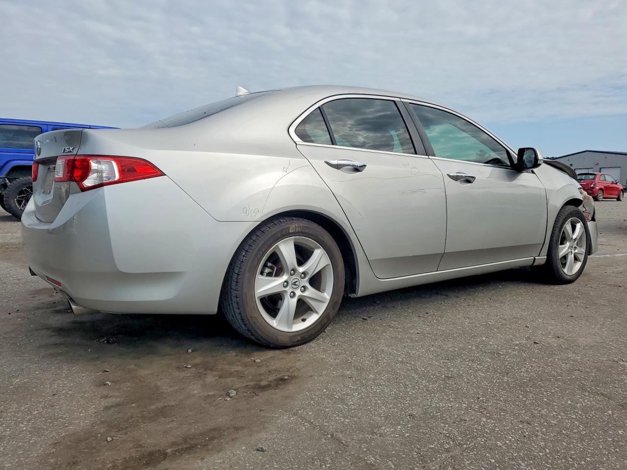 2010 Acura Tsx Silver vin: JH4CU2F65AC019893