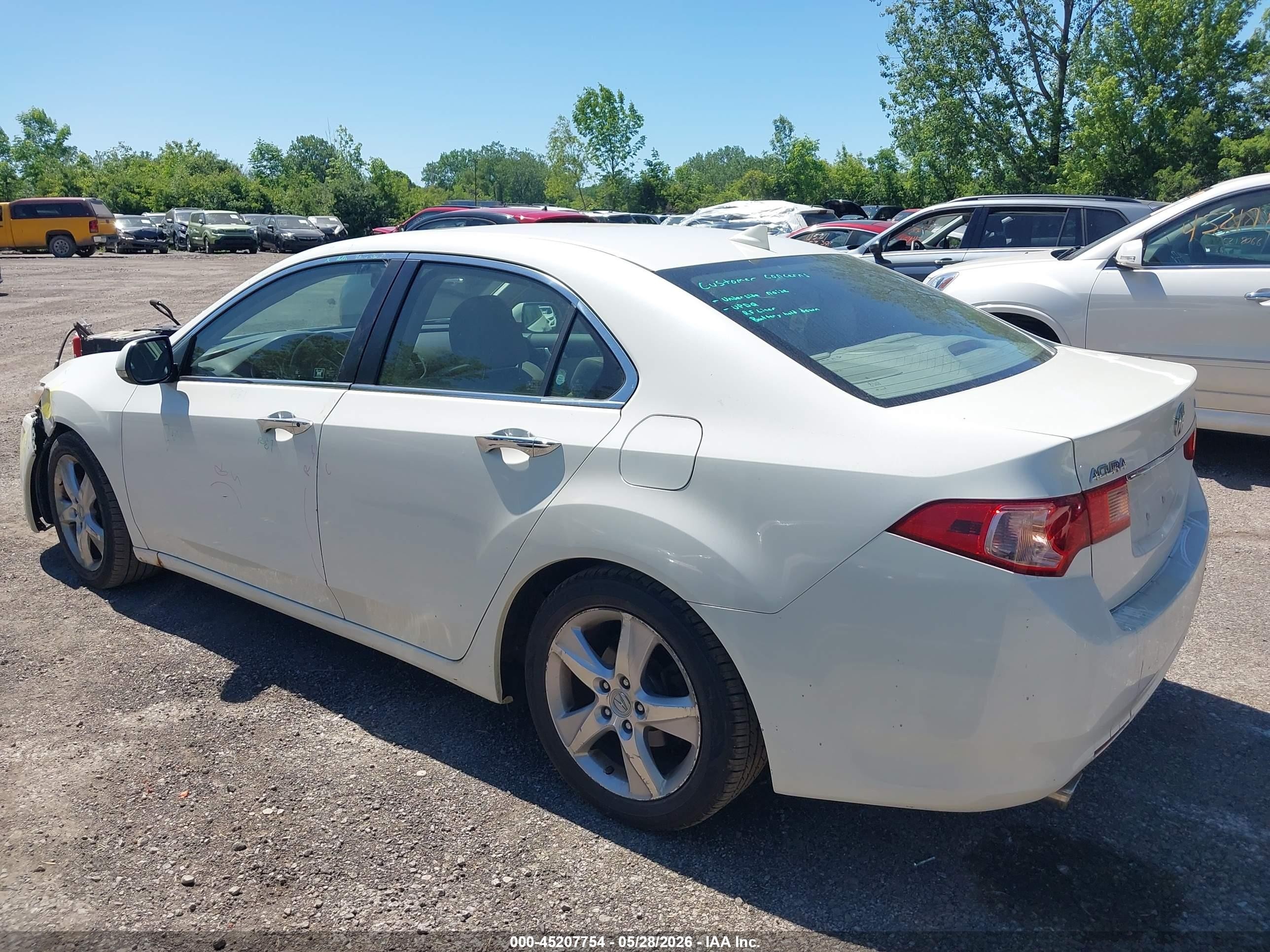 2011 Acura Tsx 2.4 White vin: JH4CU2F65BC012265