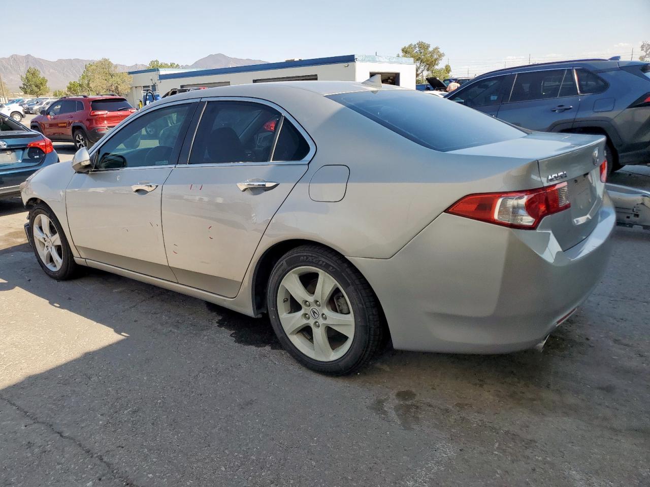 2010 Acura Tsx Silver vin: JH4CU2F66AC011205