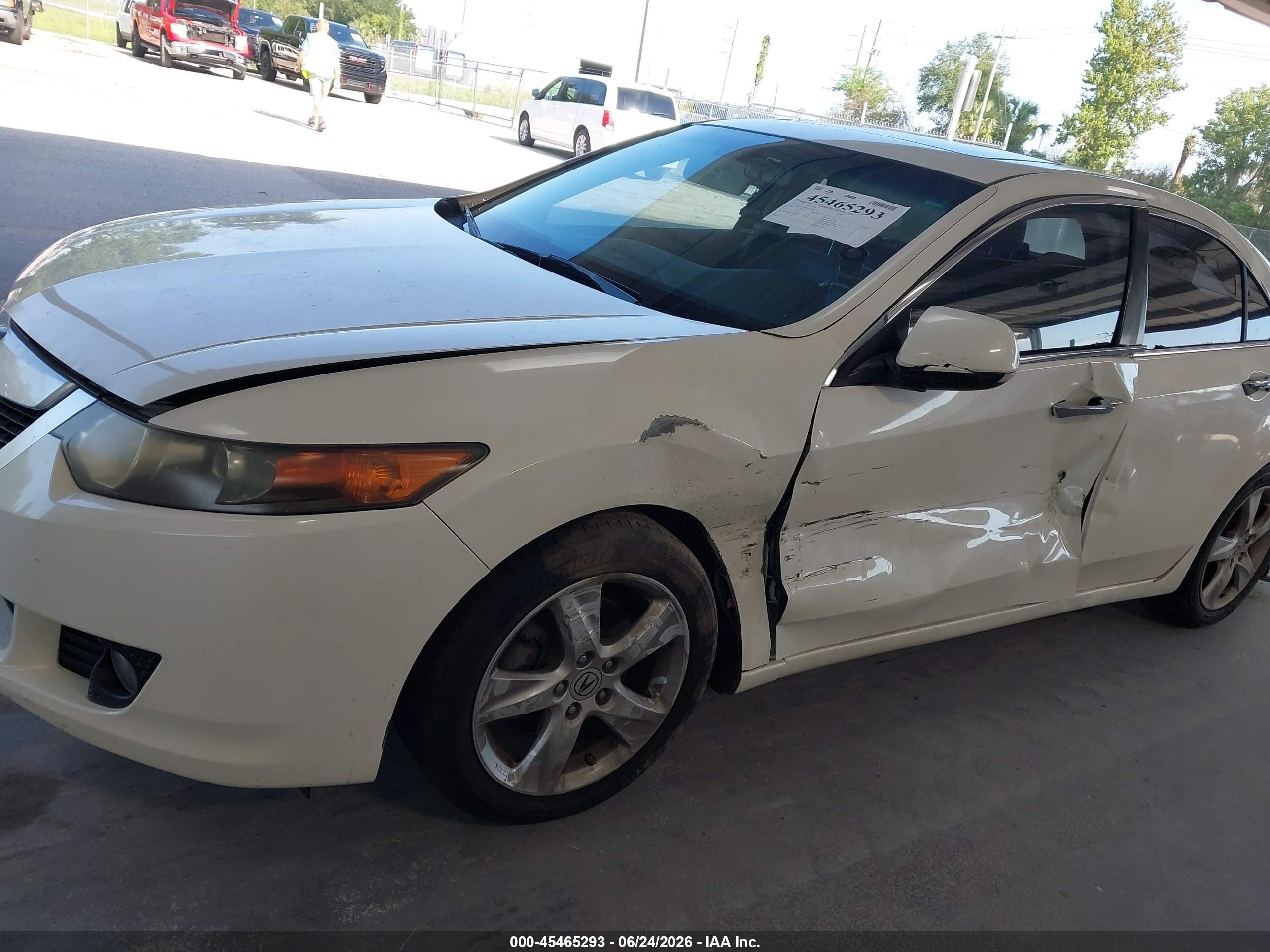 2010 Acura Tsx 2.4 White vin: JH4CU2F66AC031468