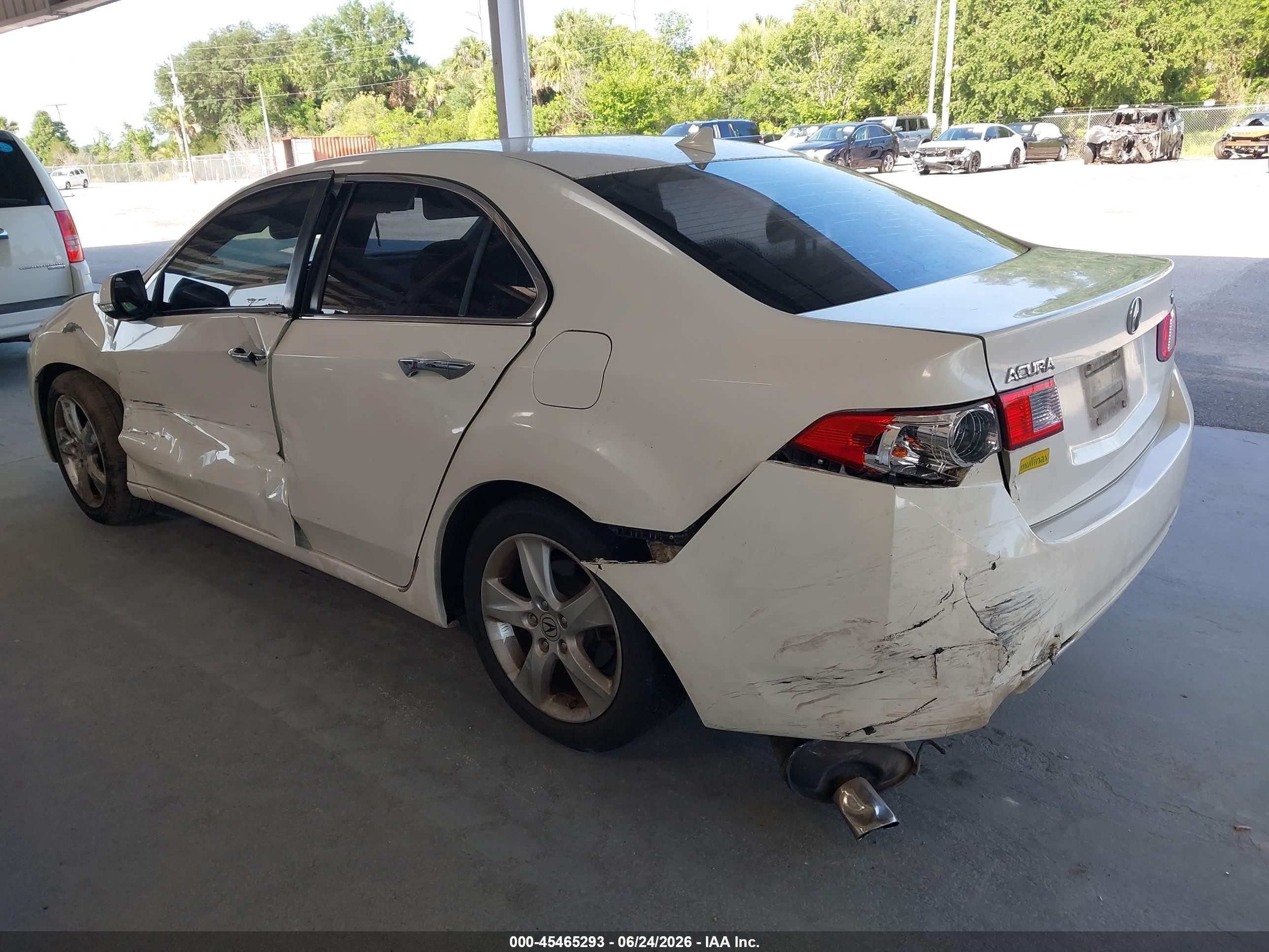 2010 Acura Tsx 2.4 White vin: JH4CU2F66AC031468