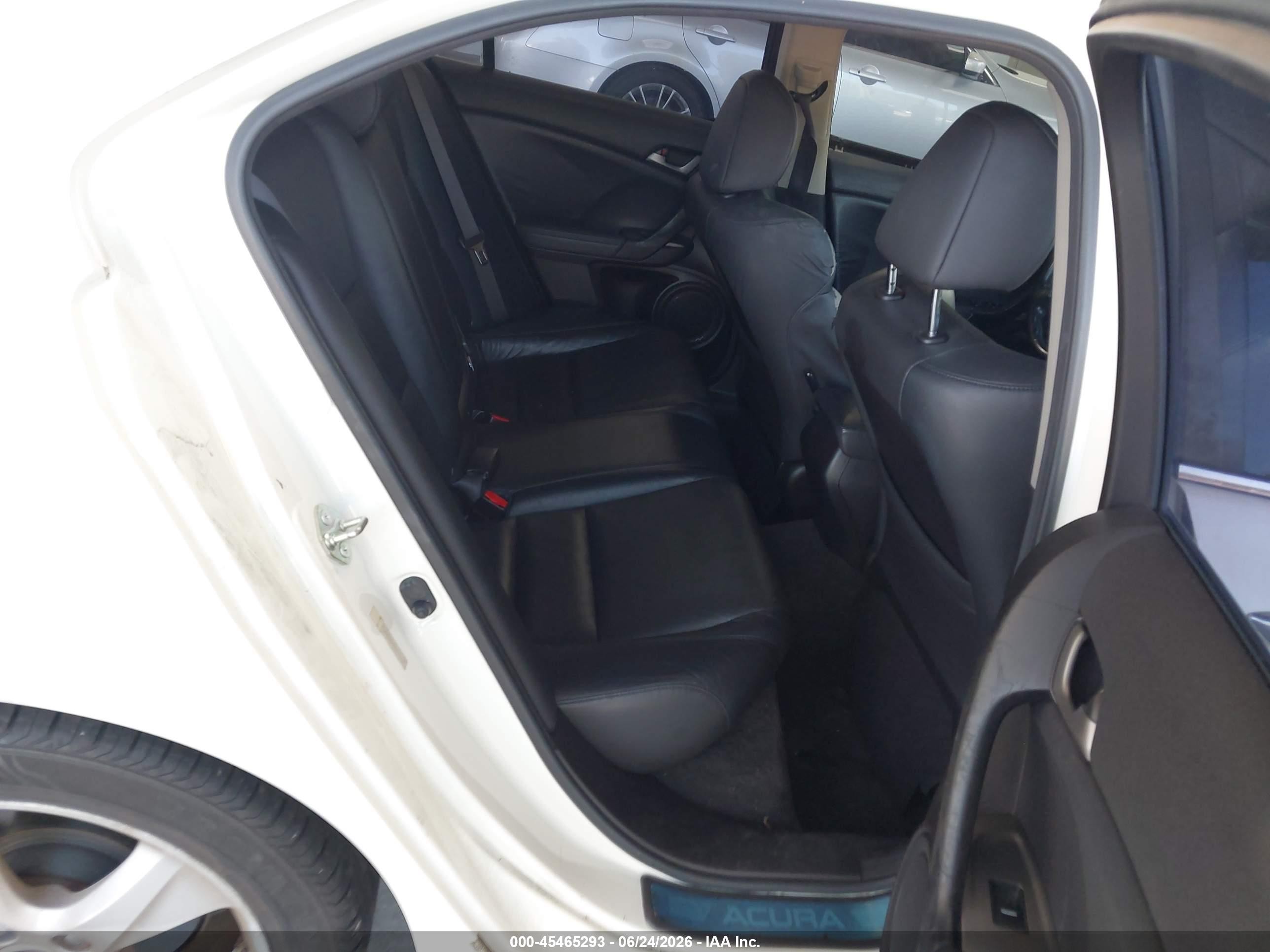 2010 Acura Tsx 2.4 White vin: JH4CU2F66AC031468