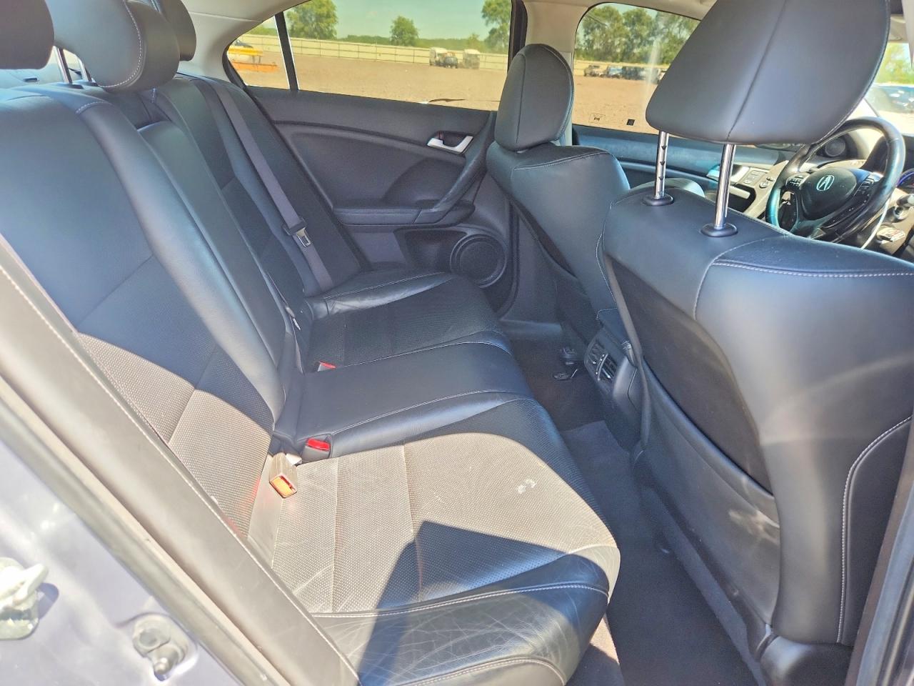 2011 Acura Tsx Silver vin: JH4CU2F66BC005342