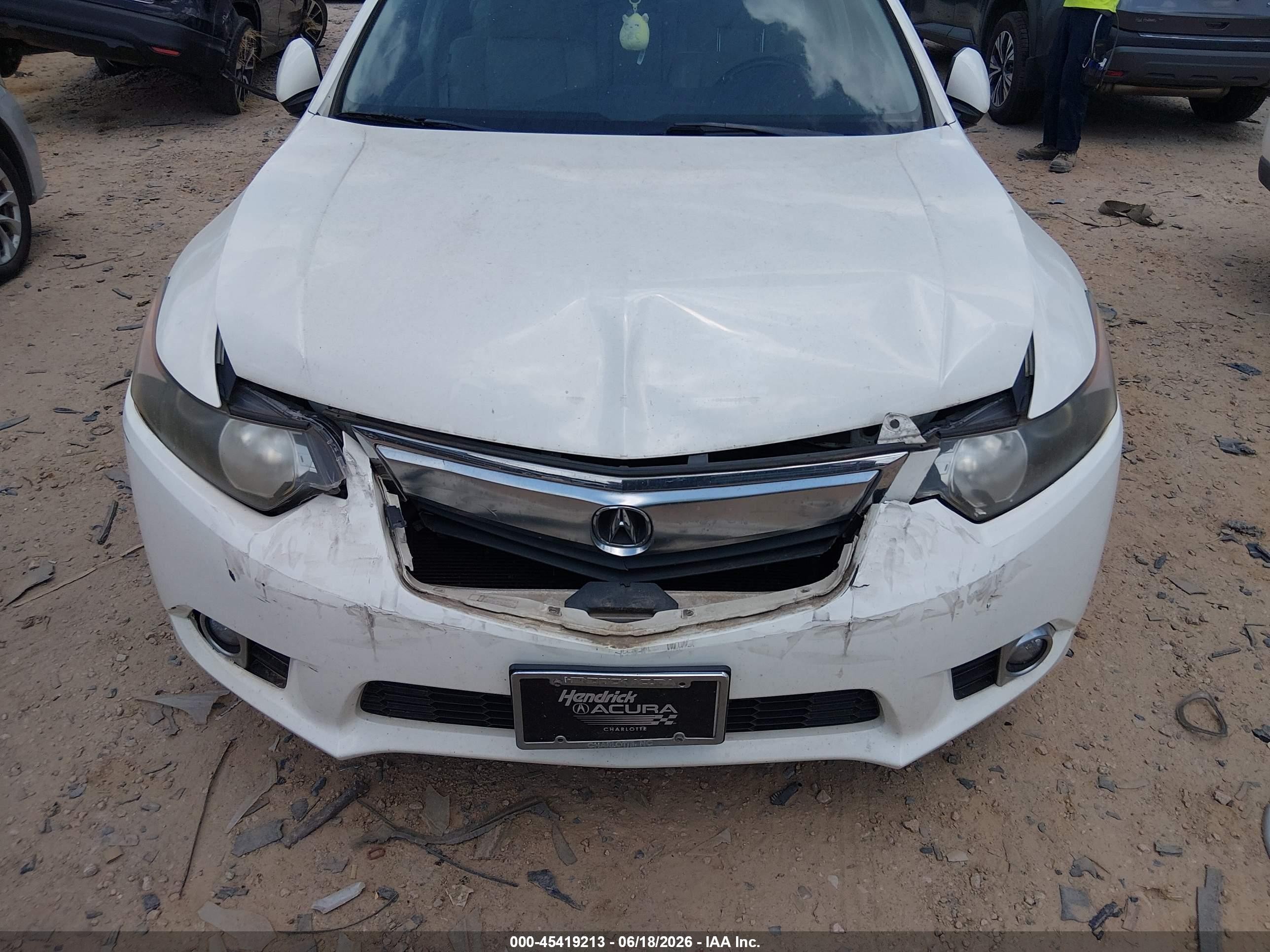 2011 Acura Tsx 2.4 White vin: JH4CU2F66BC018561